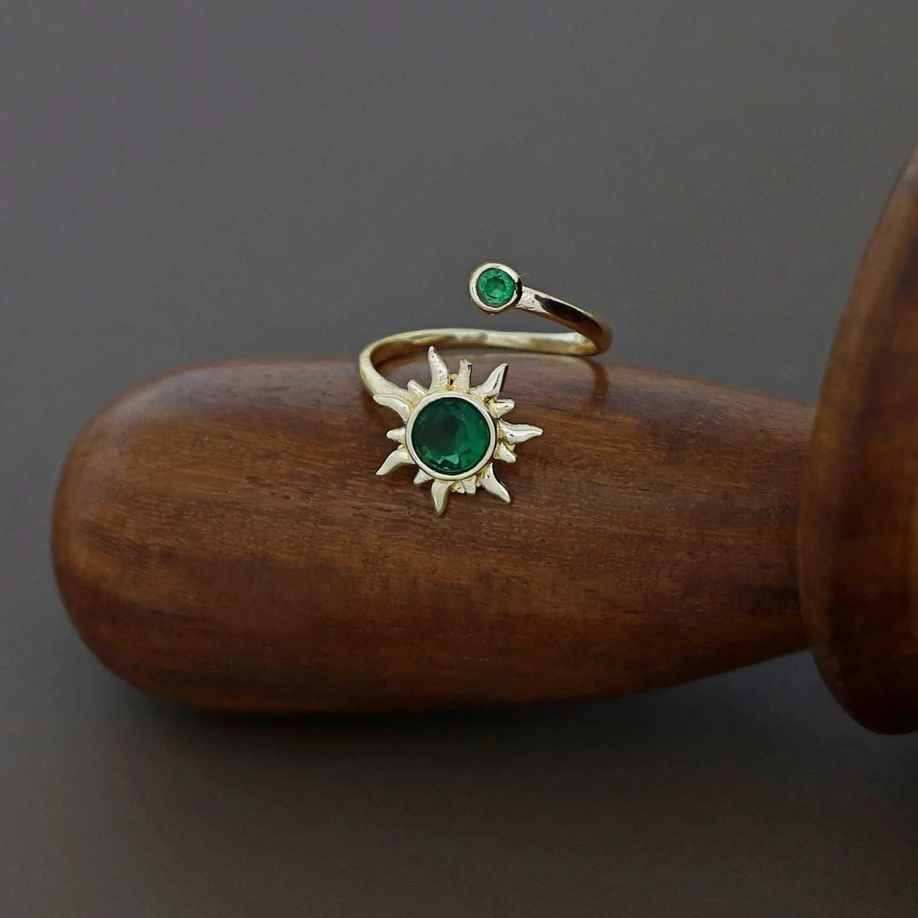Golden Sun Glossy Ring - Image 2