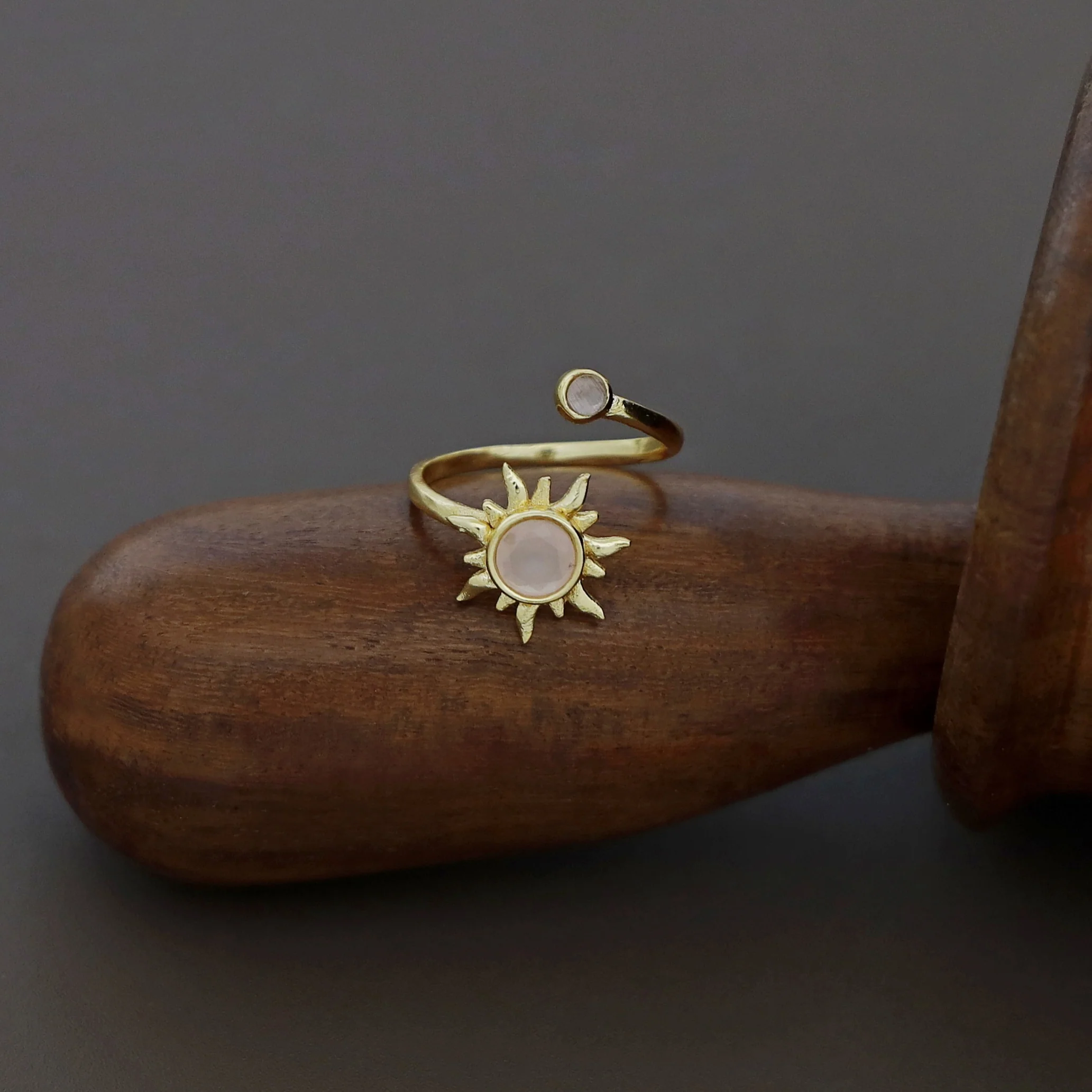 Golden Sun Glossy Ring - Image 5
