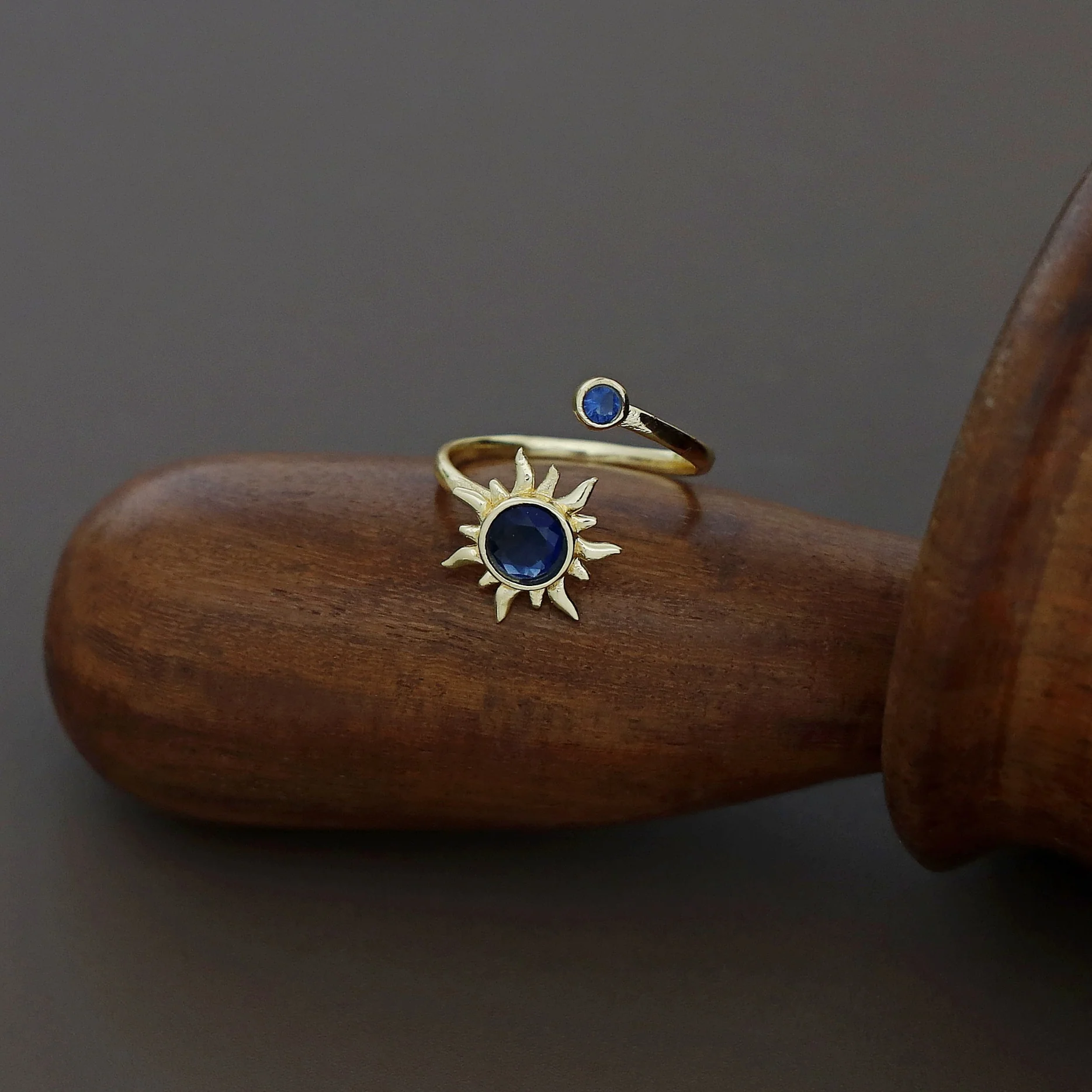 Golden Sun Glossy Ring - Image 6