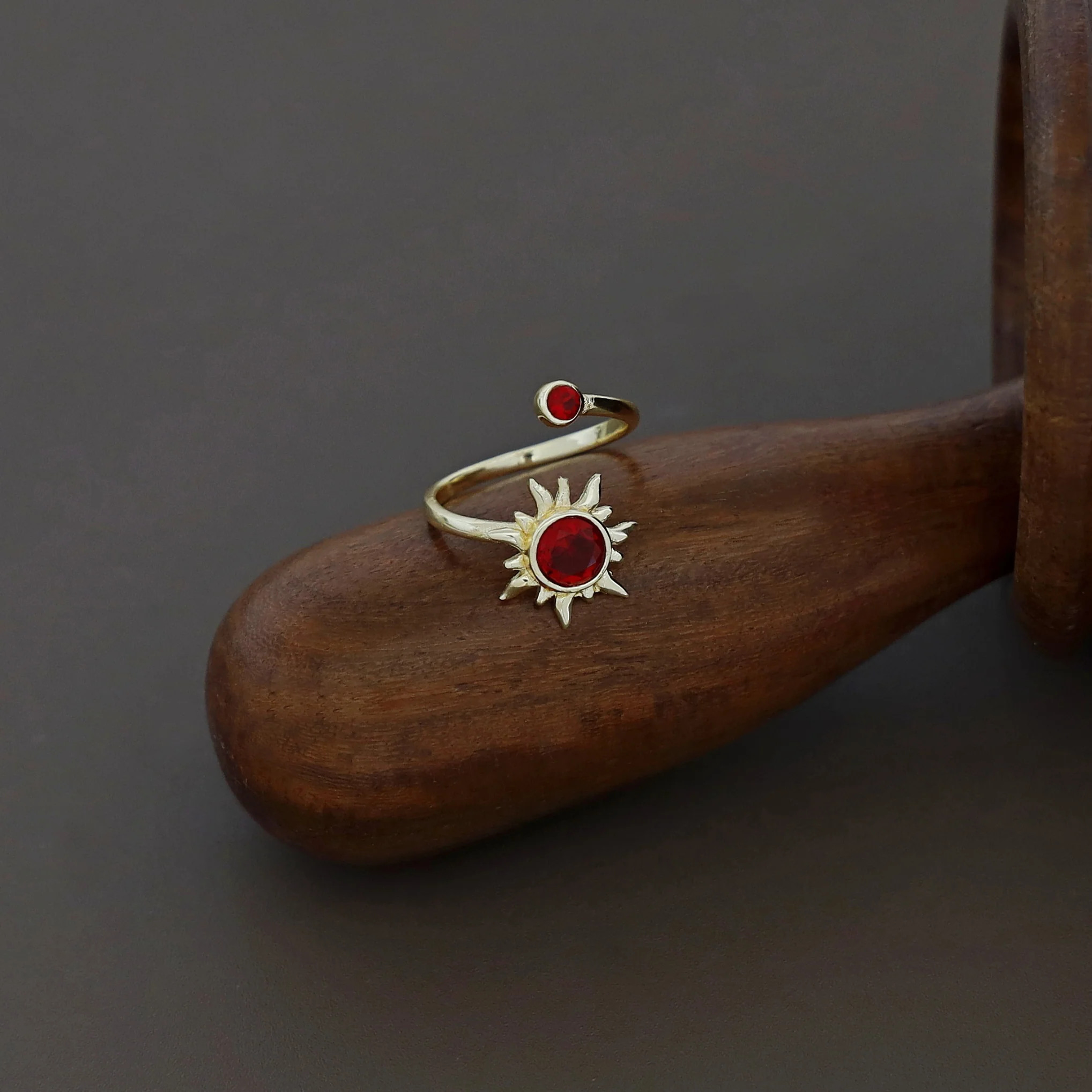 Golden Sun Glossy Ring - Image 8