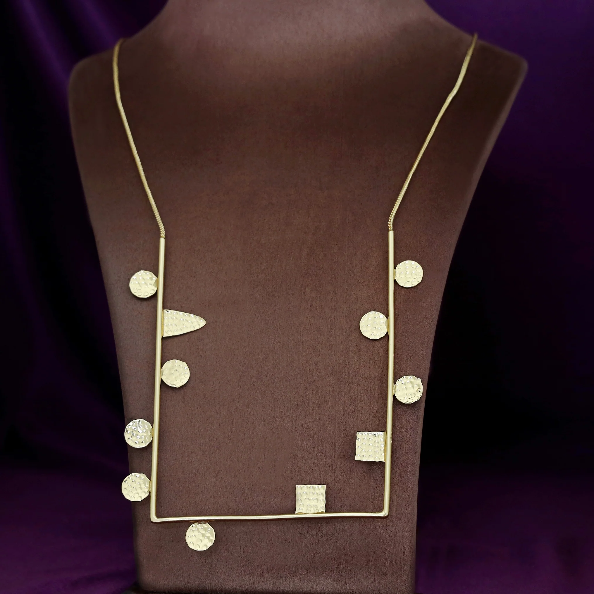 Golden Swing Neckpiece - Image 2