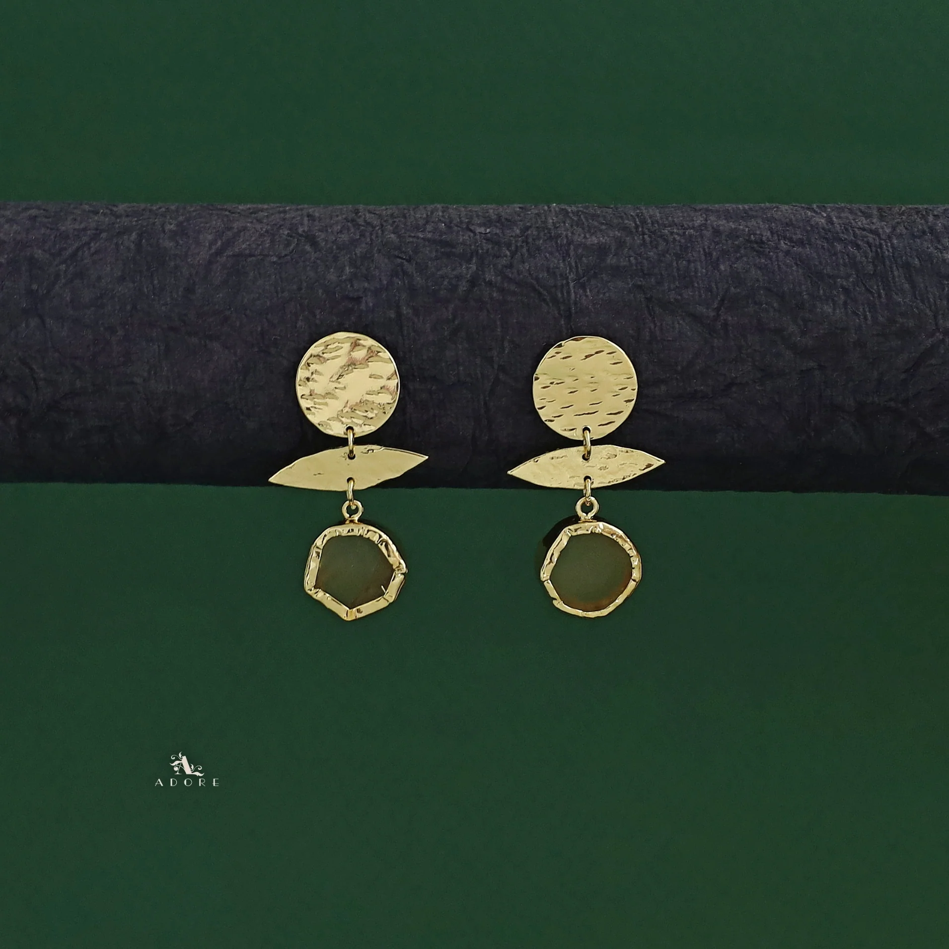 Golden Textured Circle Raw Stone Earring - Image 10