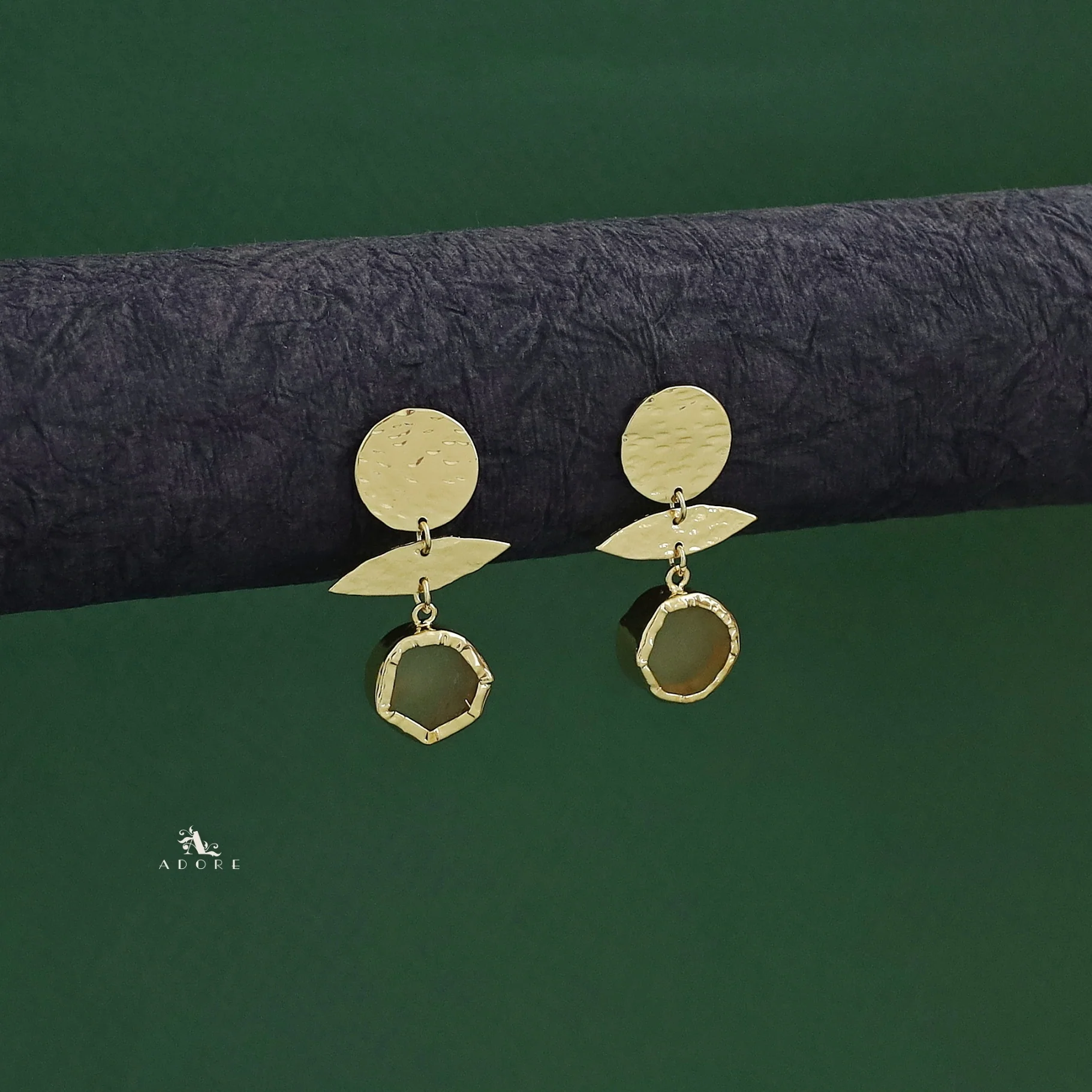 Golden Textured Circle Raw Stone Earring - Image 11
