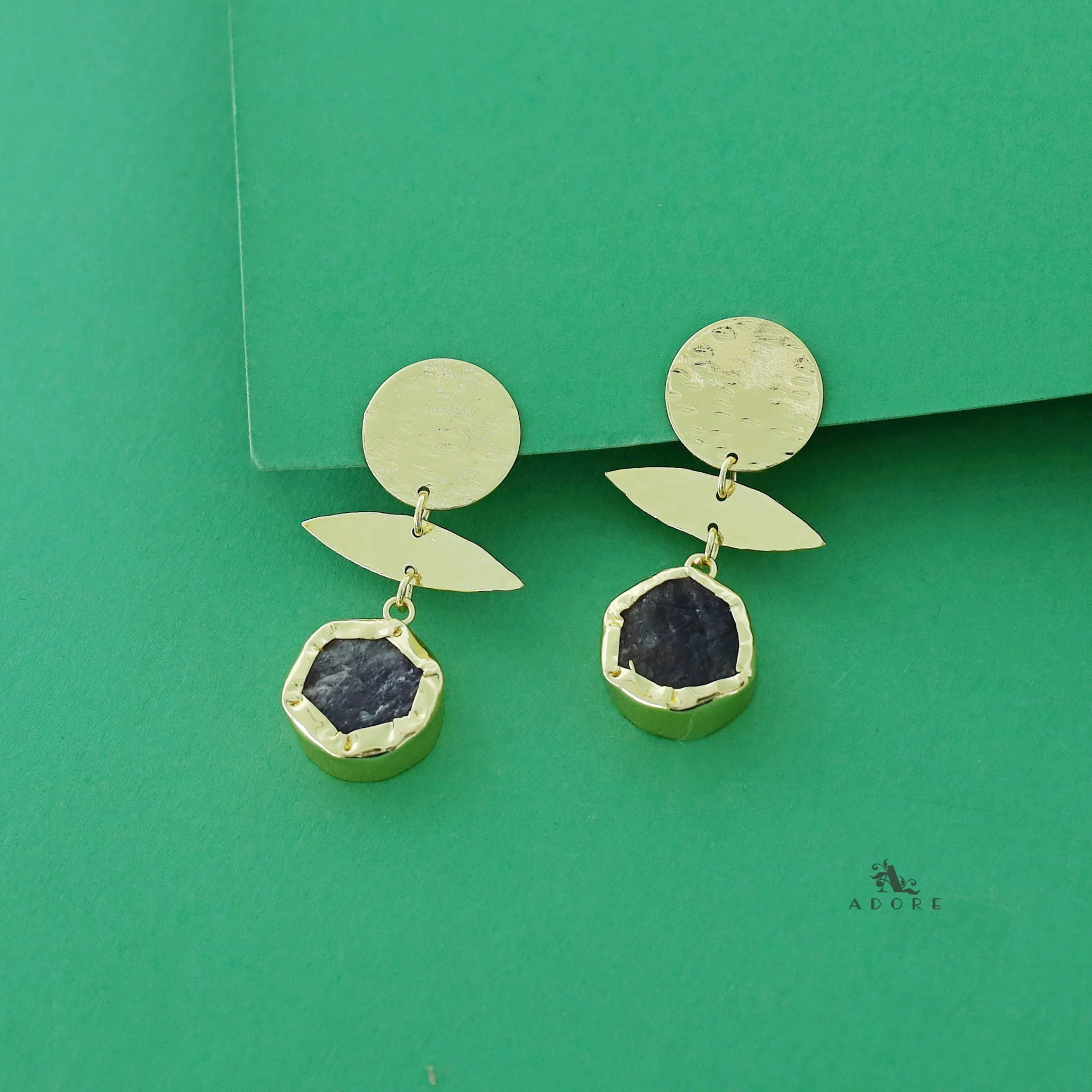 Golden Textured Circle Raw Stone Earring - Image 2