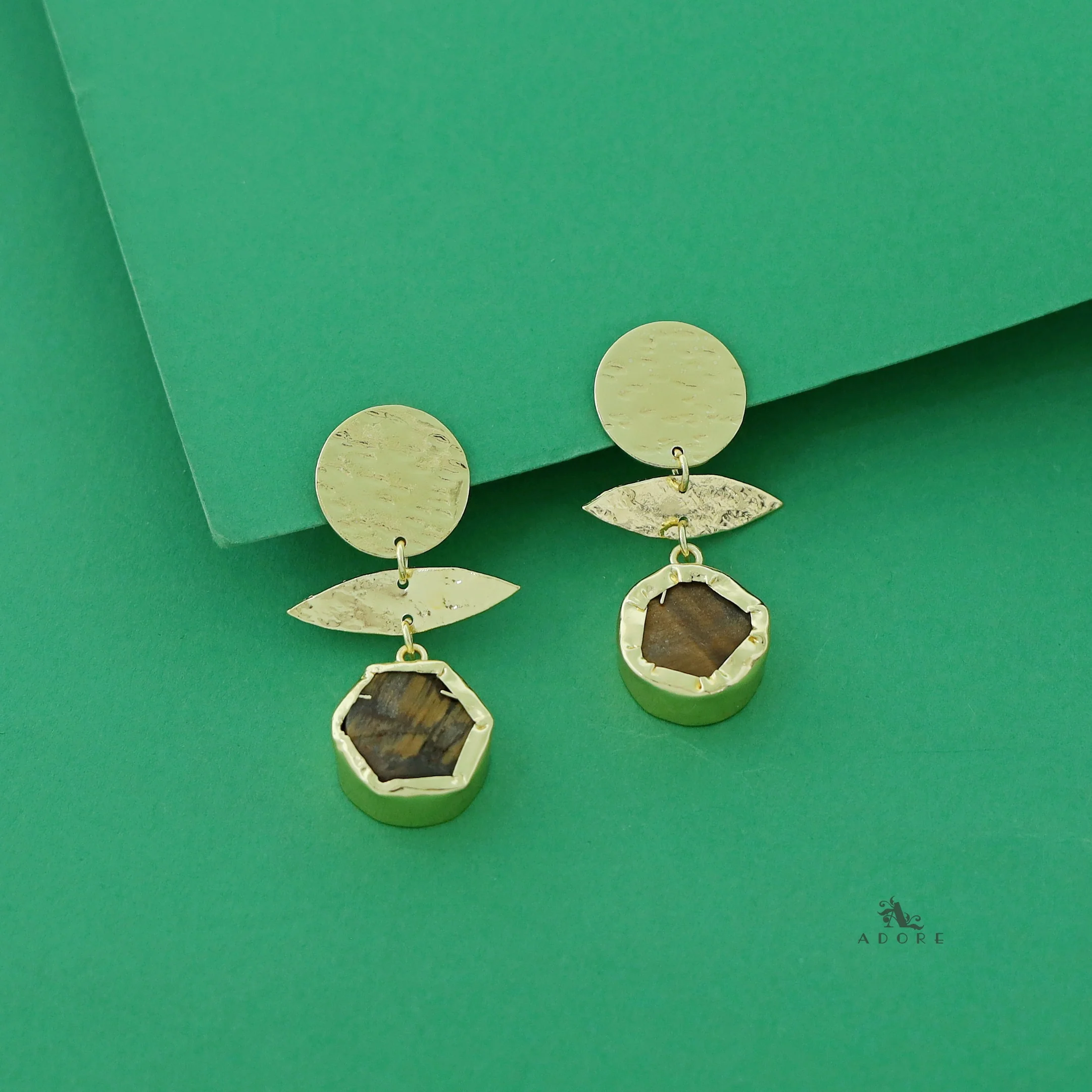 Golden Textured Circle Raw Stone Earring - Image 4