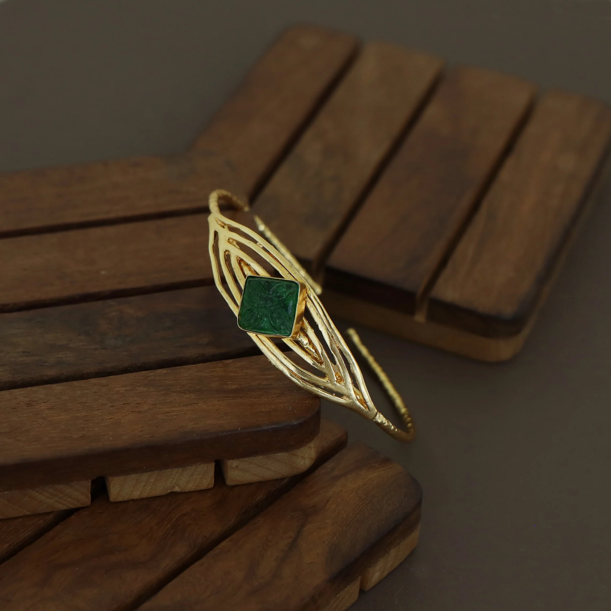 Golden Textured Diamond Glossy Stone Bangle - Image 11