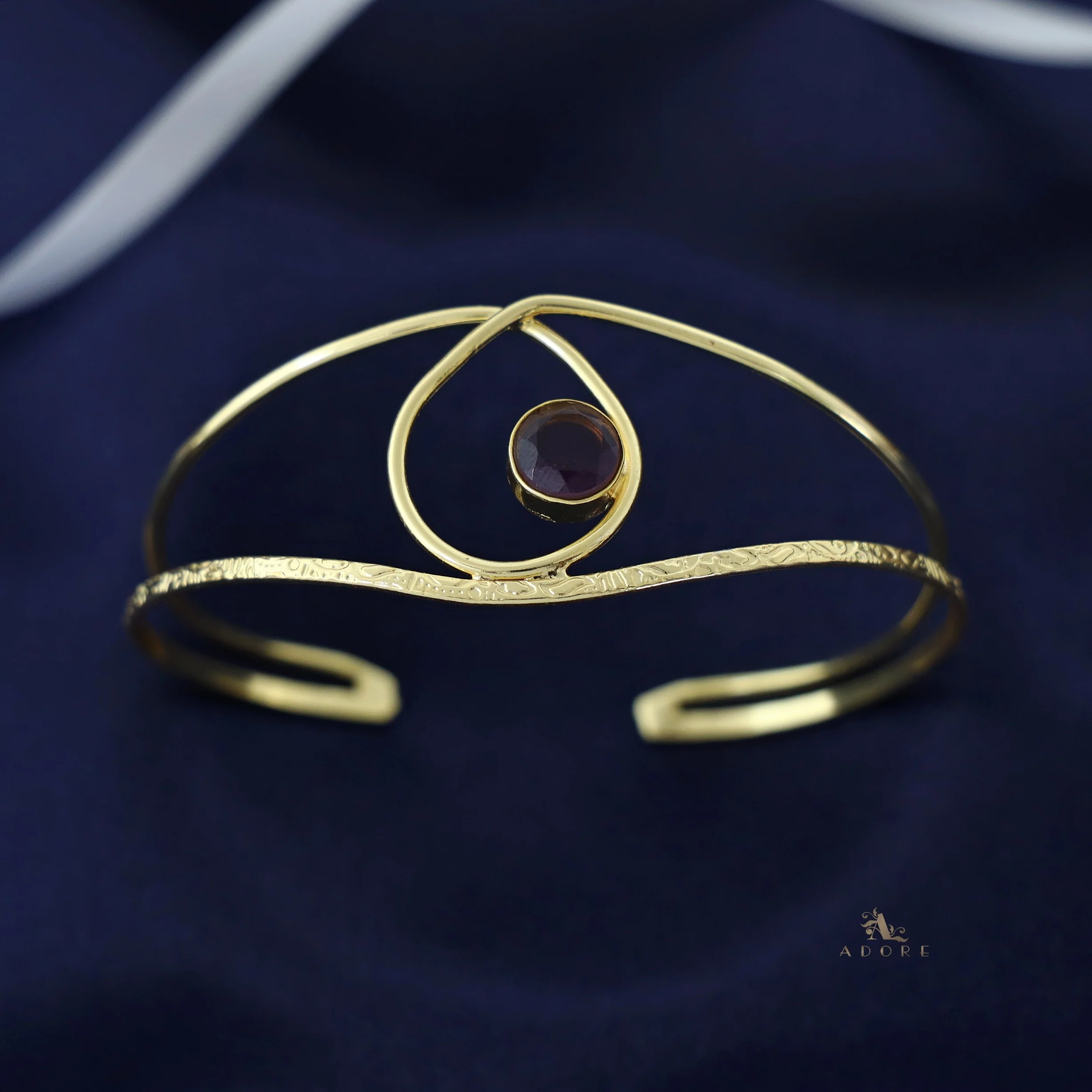 Golden Textured Drop Round Glossy Bangle - Image 5