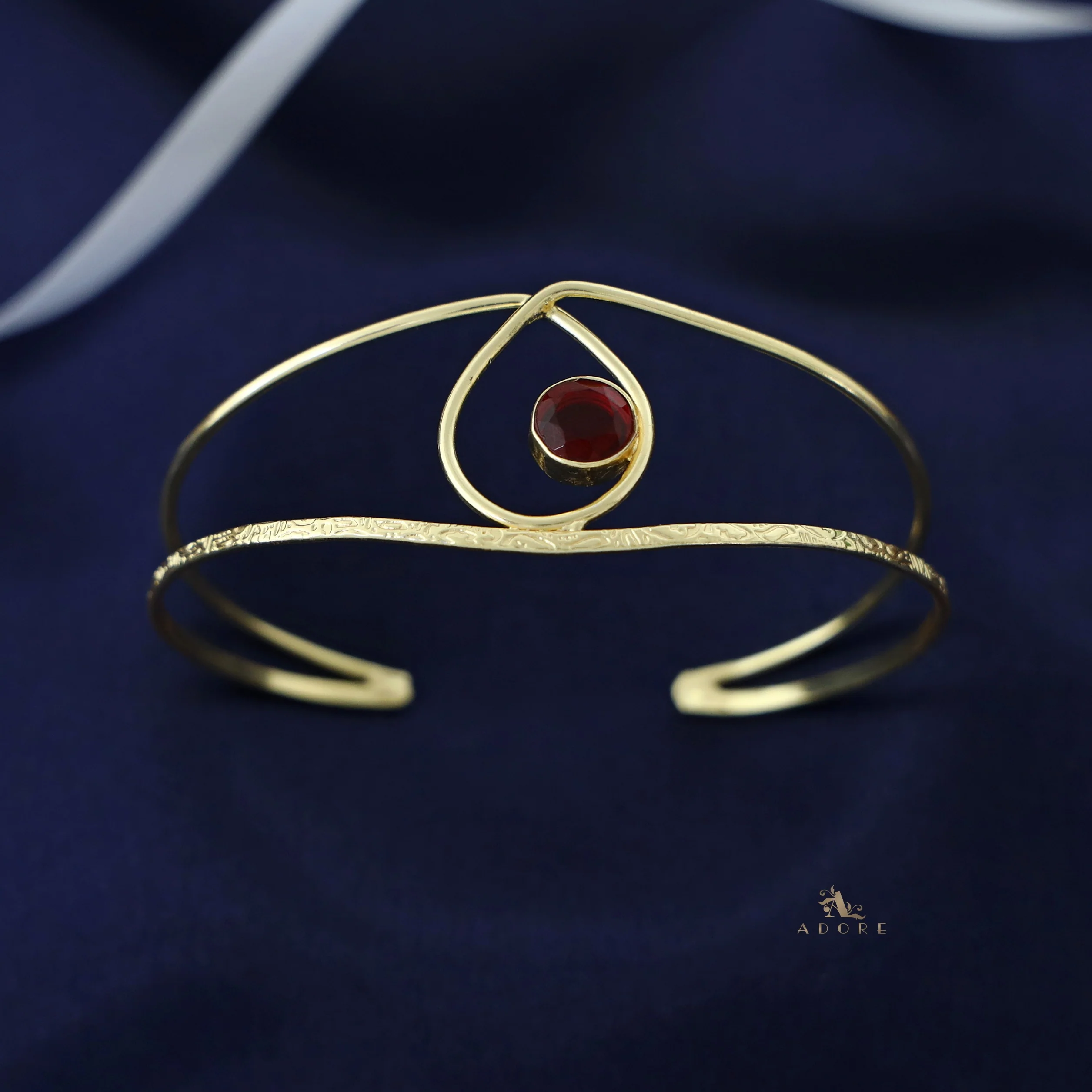 Golden Textured Drop Round Glossy Bangle - Image 7