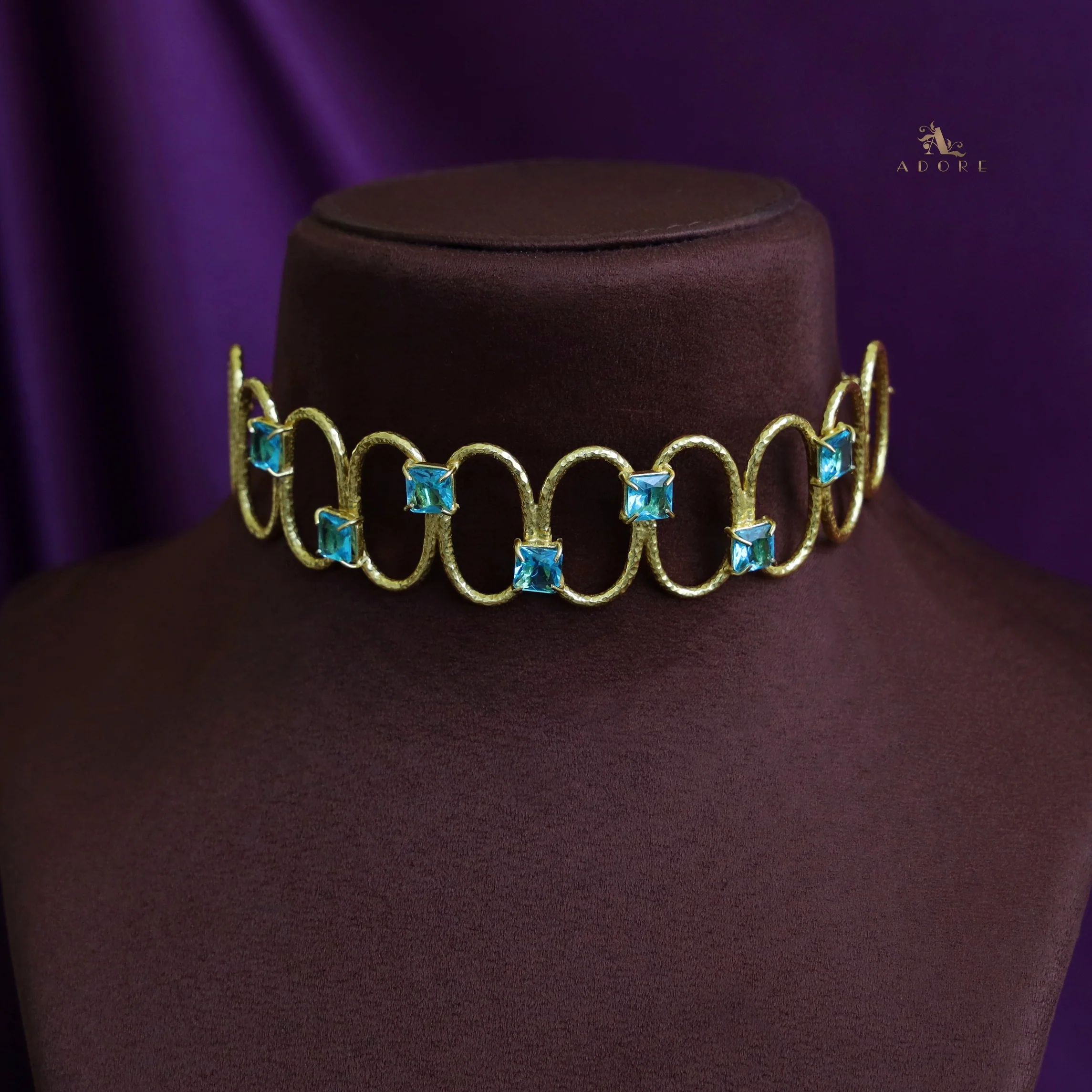 Golden Textured Oval Glossy Square Claw Neck Cuff - Image 2
