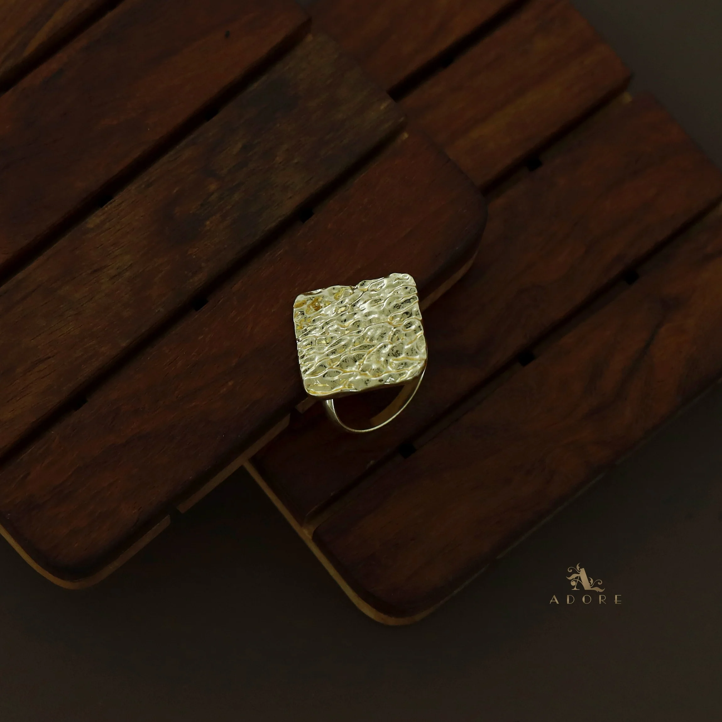 Golden Textured Square Combo - Image 4