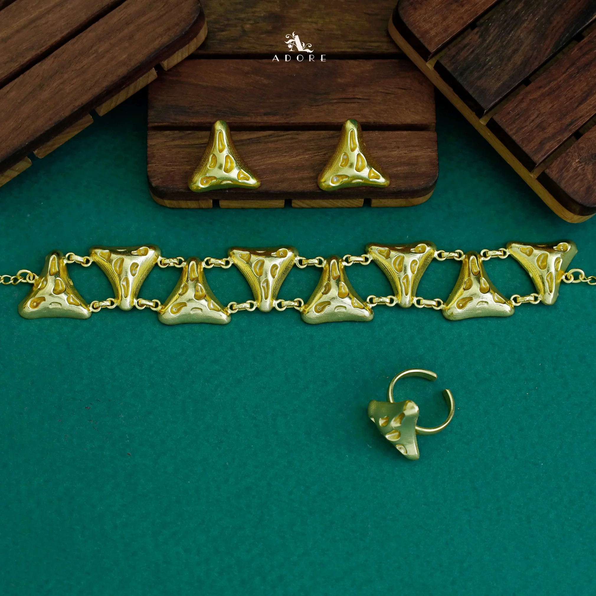 Golden Textured Triangle Combo - Image 4