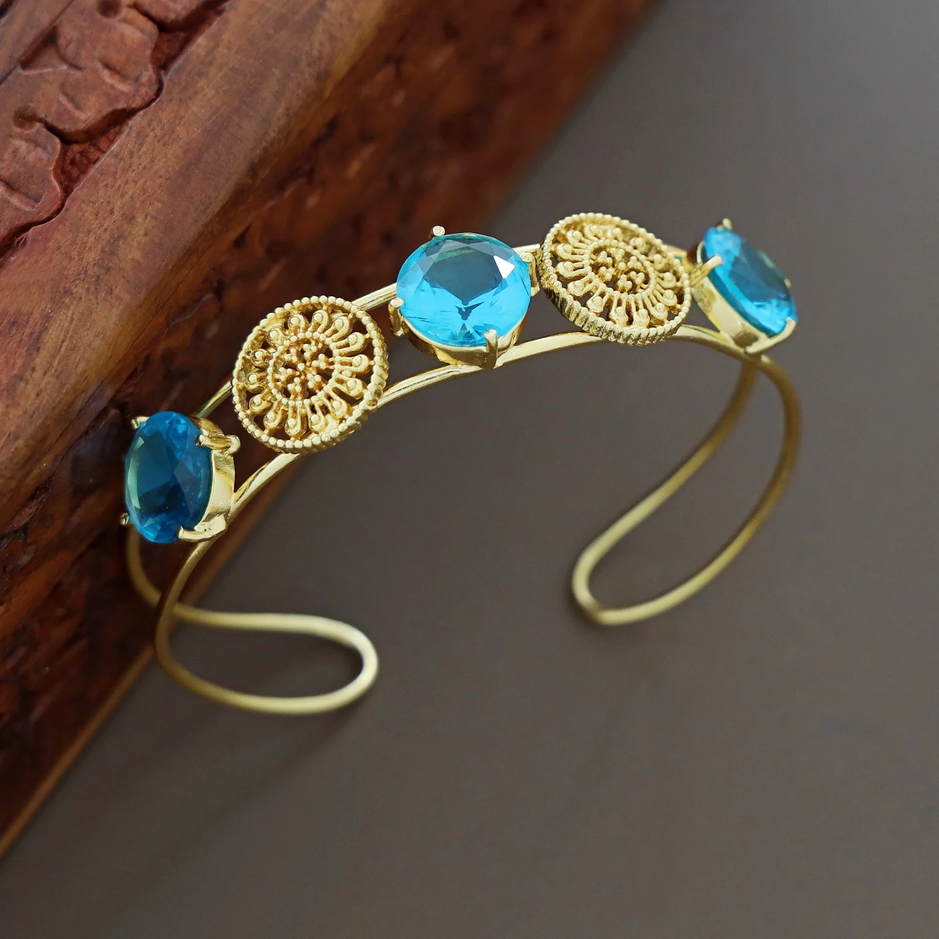 Golden Tri Glossy Floral Bangle - Image 9