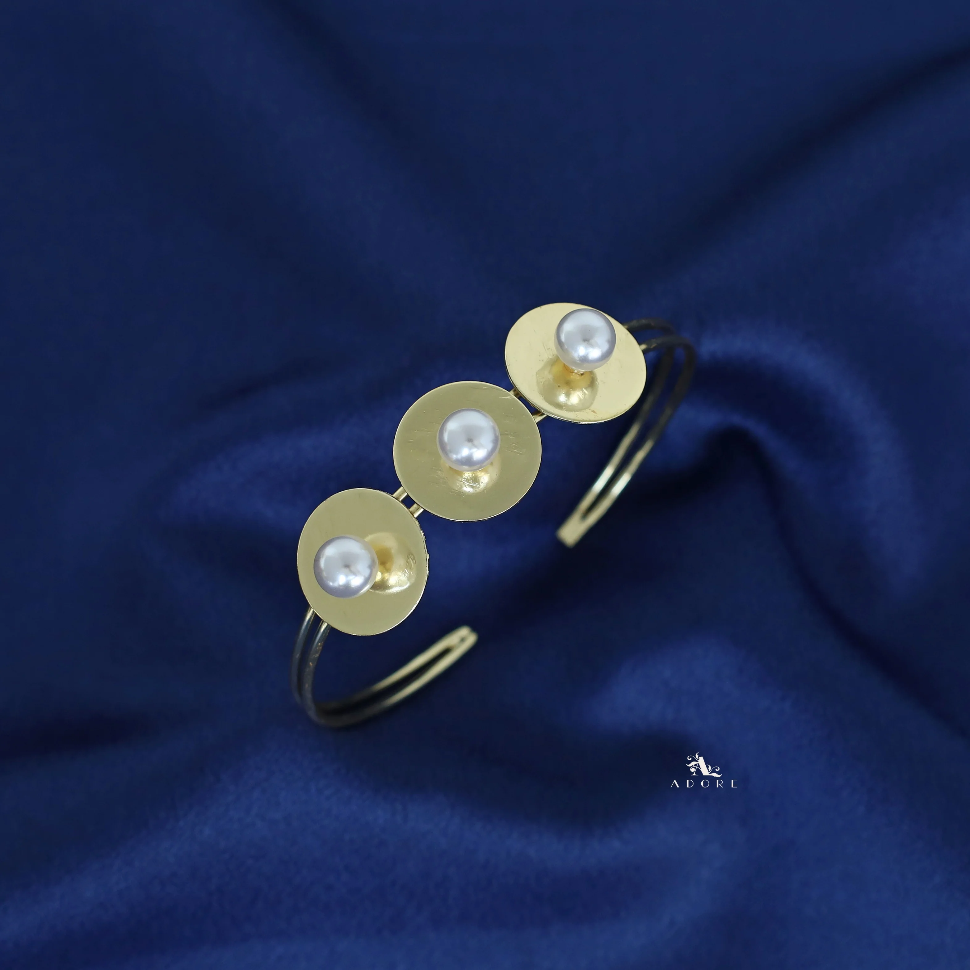 Golden Tri Pearl + Circle Bangle - Image 2