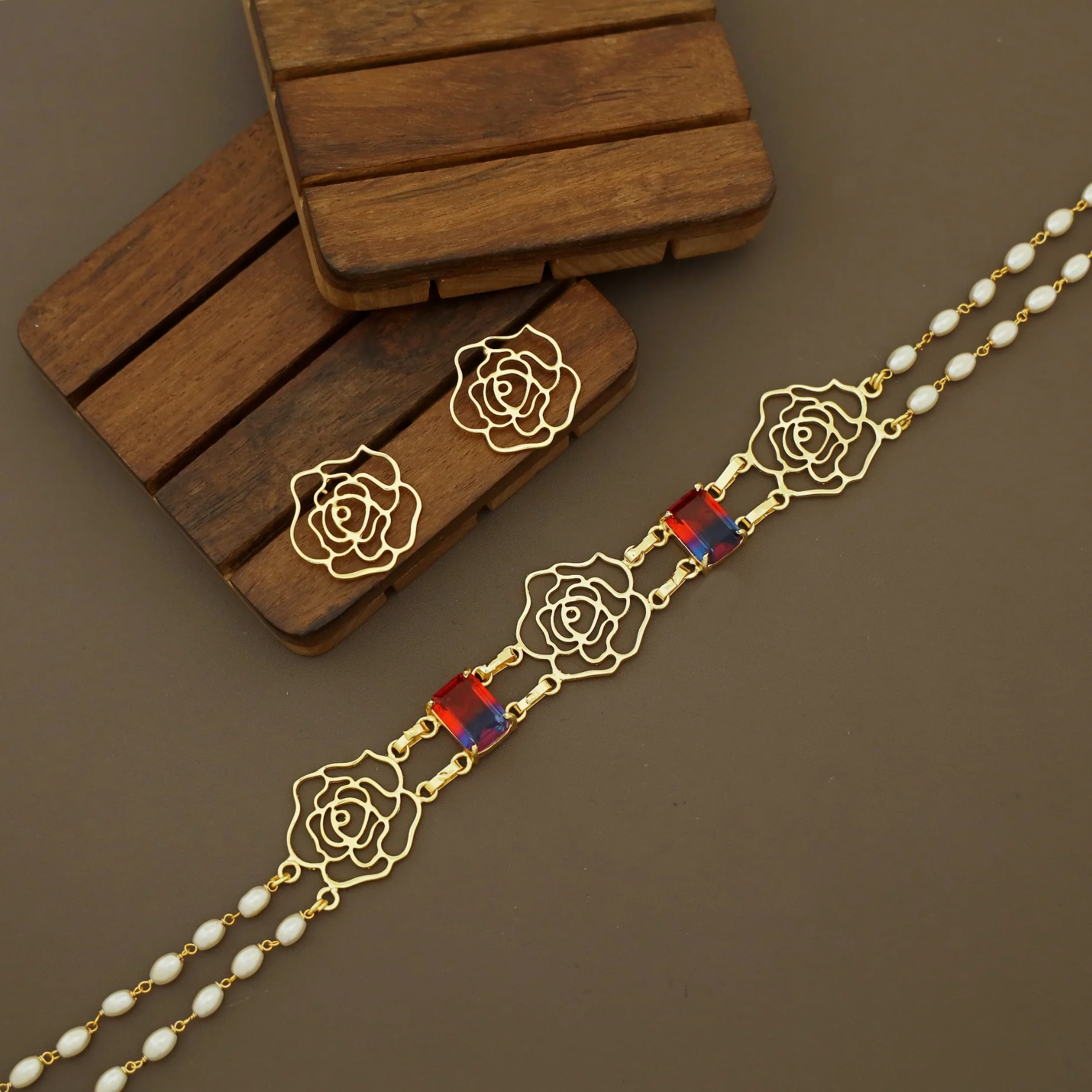 Golden Tri Raazi 2 Layer Rice Pearl Glossy Choker With Earring - Image 7
