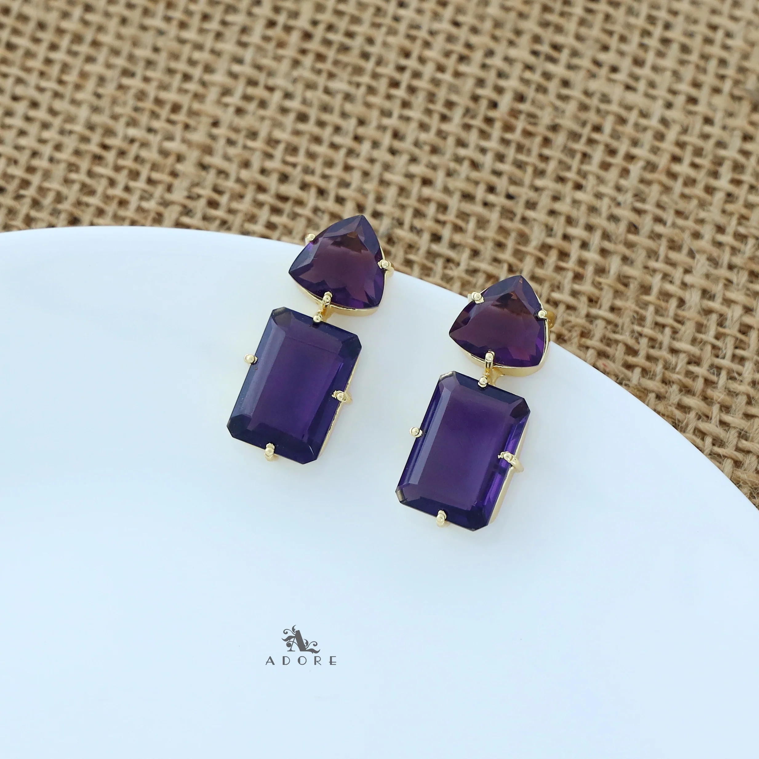 Golden Triangle And Rectangle Glossy Claw Earring - Image 10