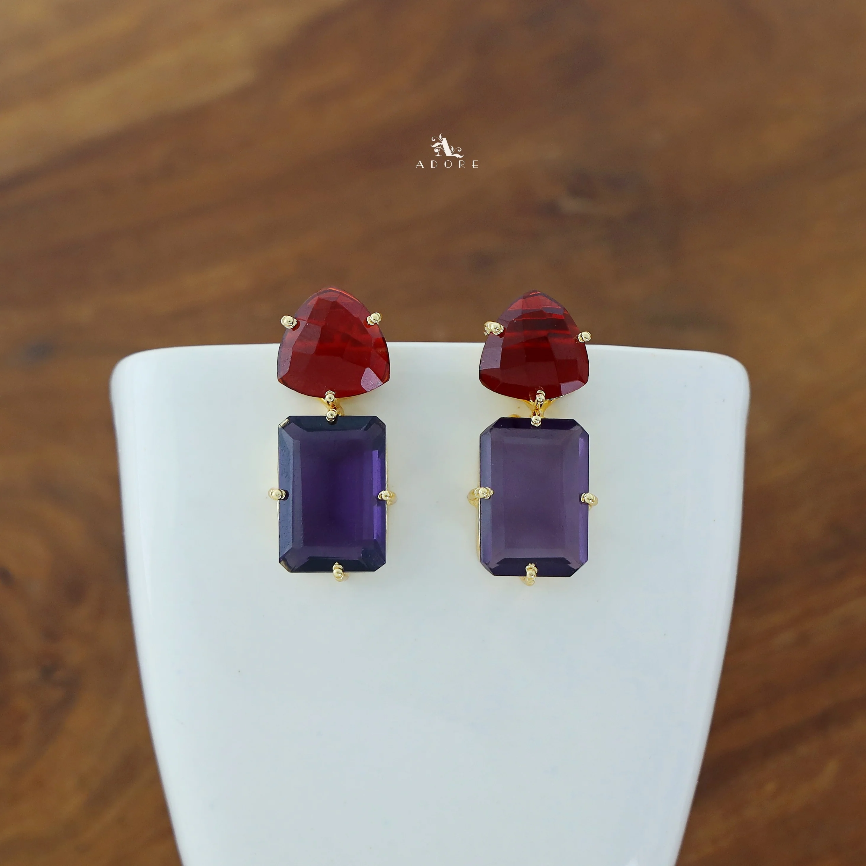 Golden Triangle And Rectangle Glossy Claw Earring - Image 15