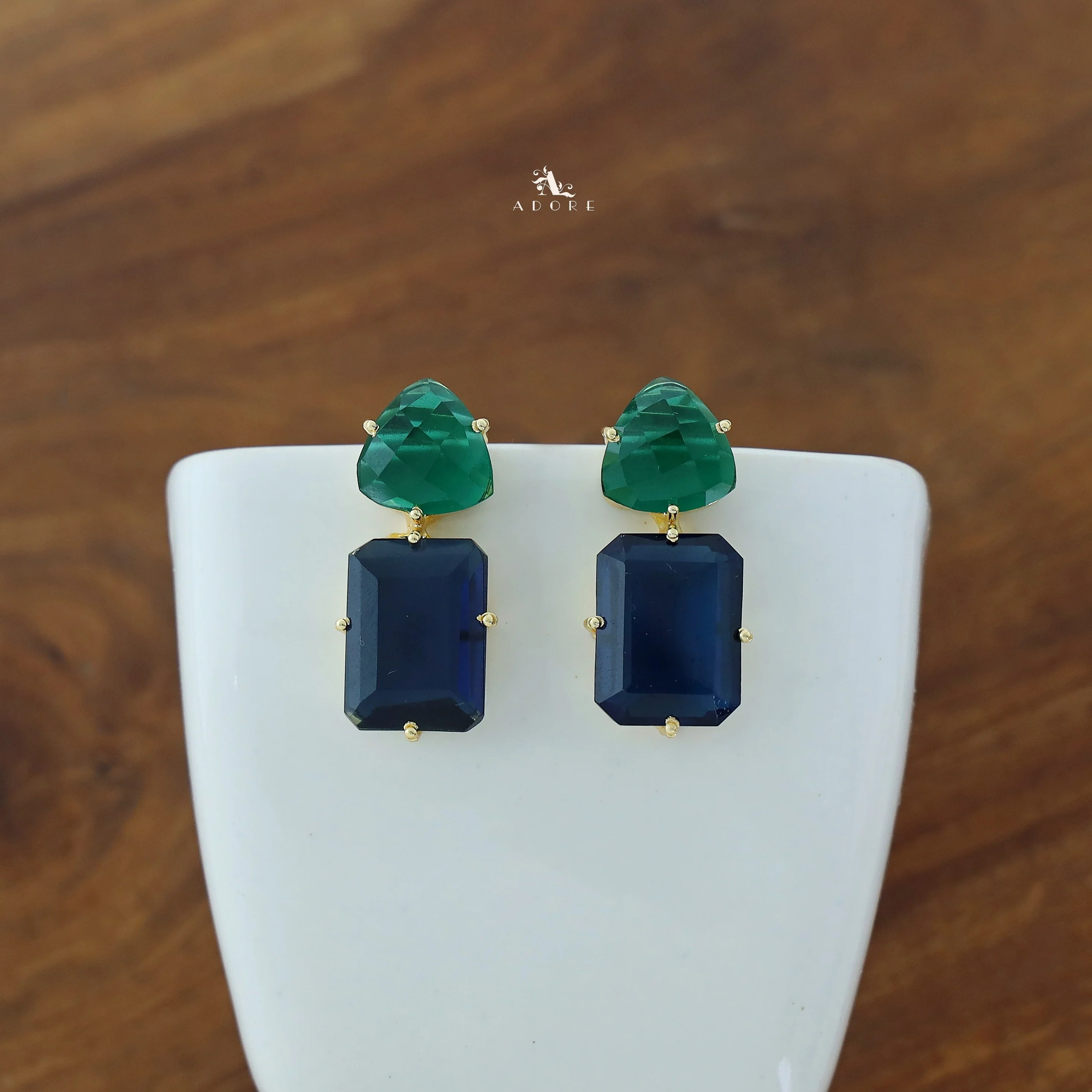 Golden Triangle And Rectangle Glossy Claw Earring - Image 17