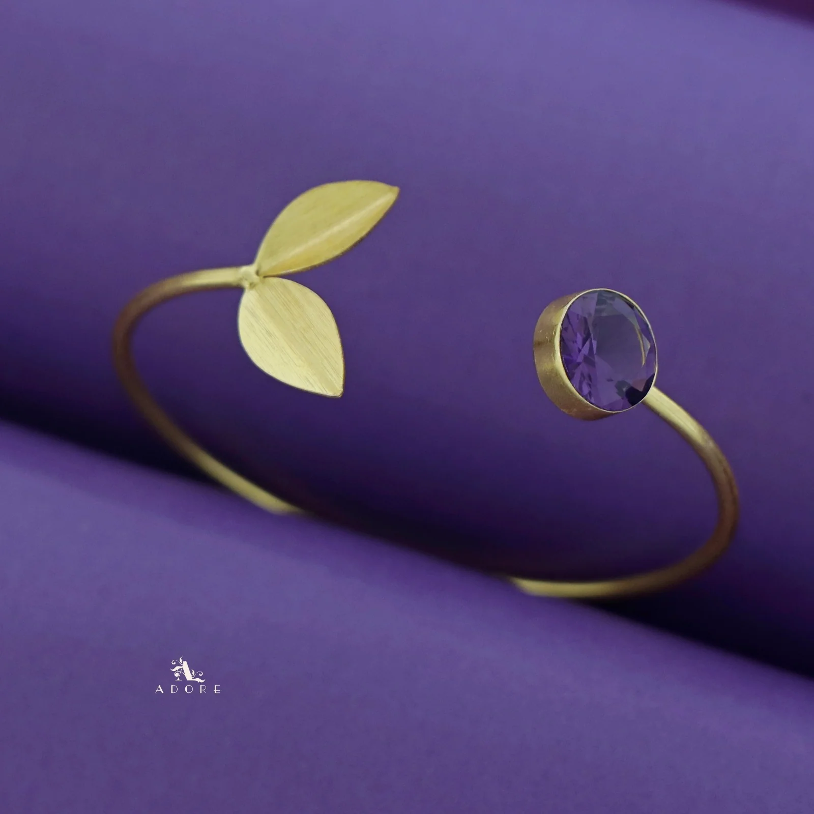 Golden Twin Fold Leafy Round Glossy Bangle - Image 20