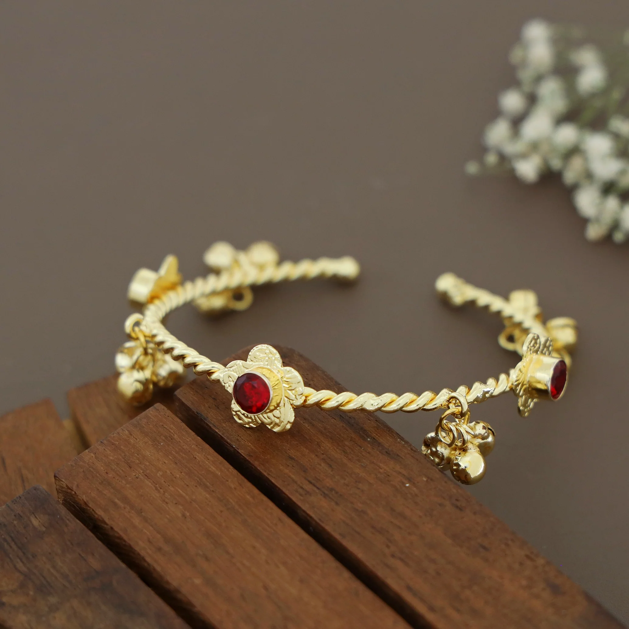 Golden Twisted Ghungroo Floral Pearl Glossy Bangle - Image 2