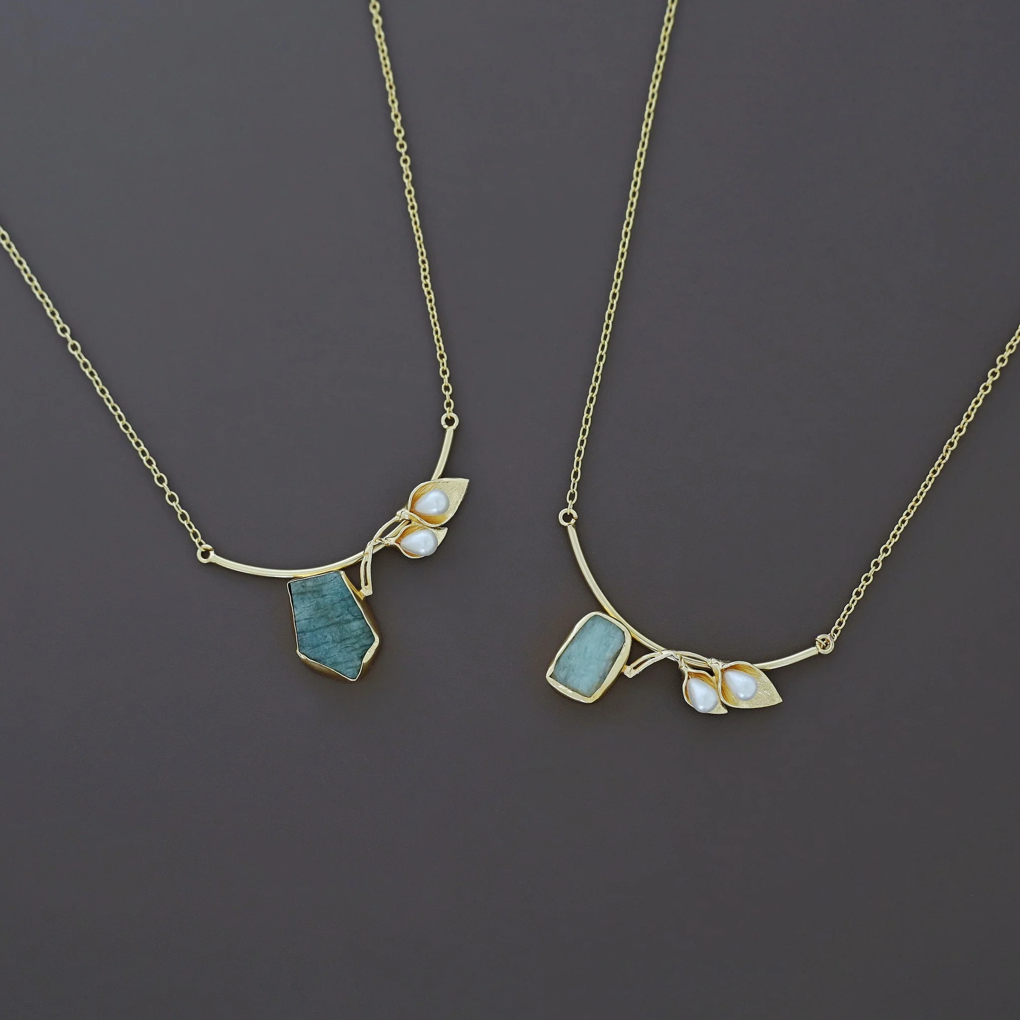 Golden Two Fold Leafy Pearl Raw Stone Neckpiece - Image 14