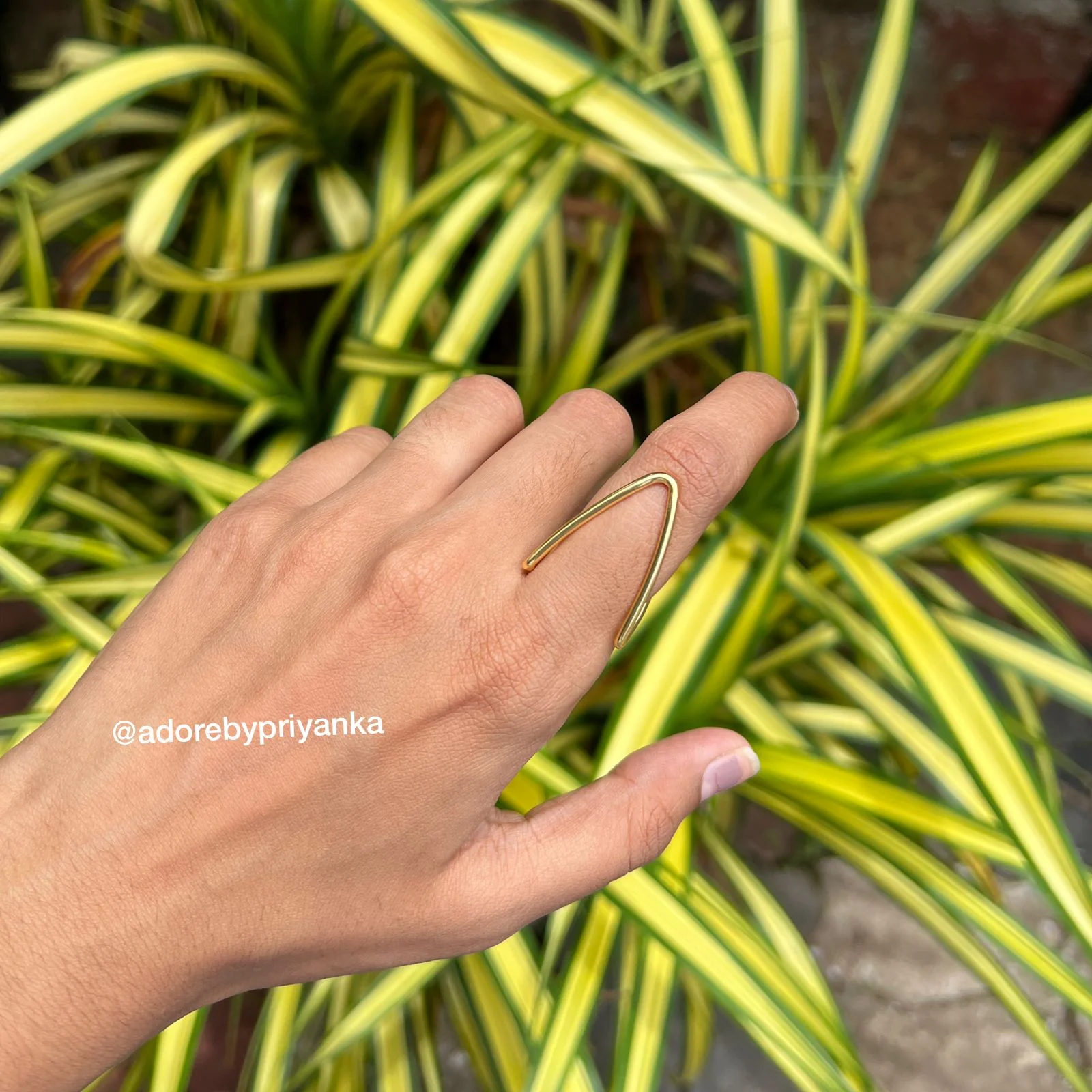 Golden Vinn Ring - Image 5