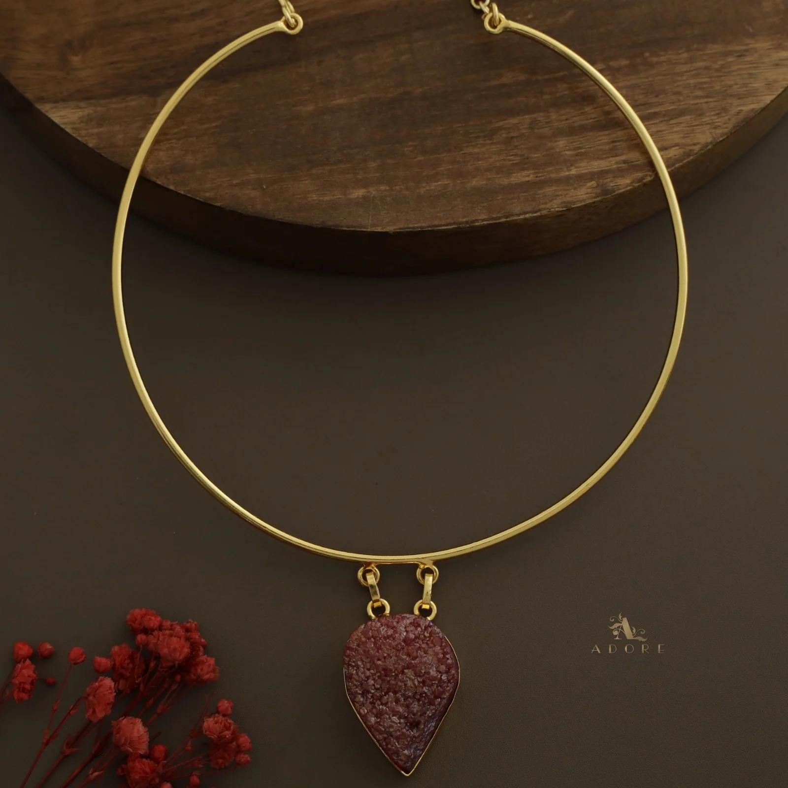 Golden Vriha Neck Cuff - Image 16