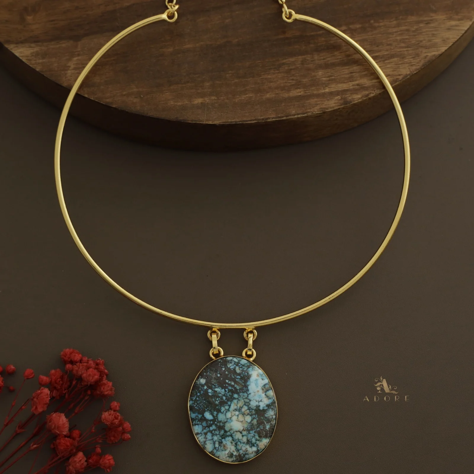 Golden Vriha Neck Cuff - Image 17