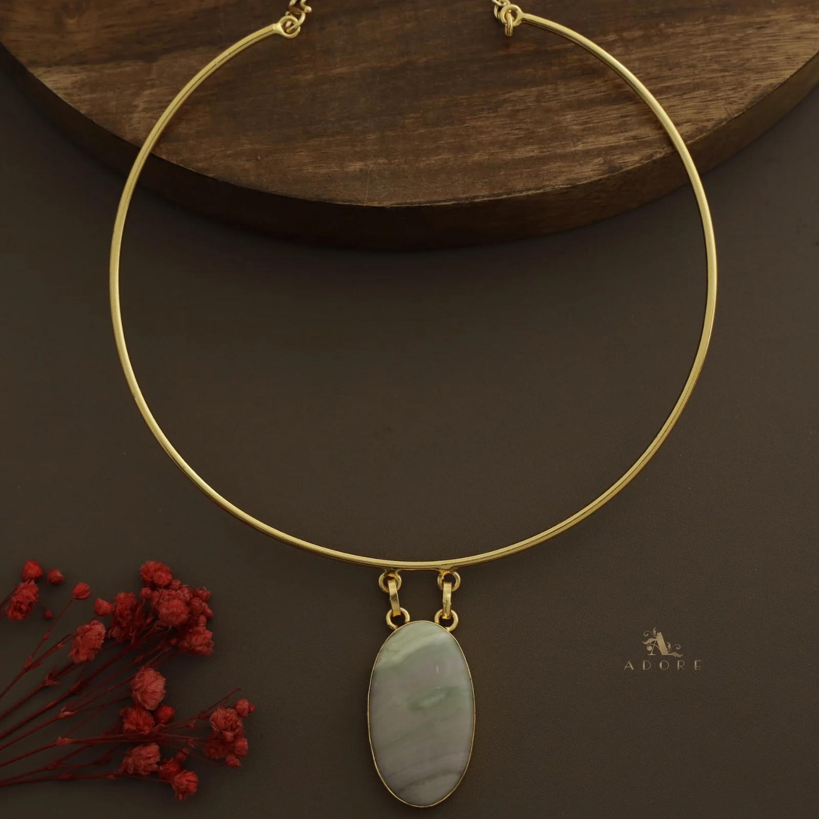 Golden Vriha Neck Cuff - Image 7