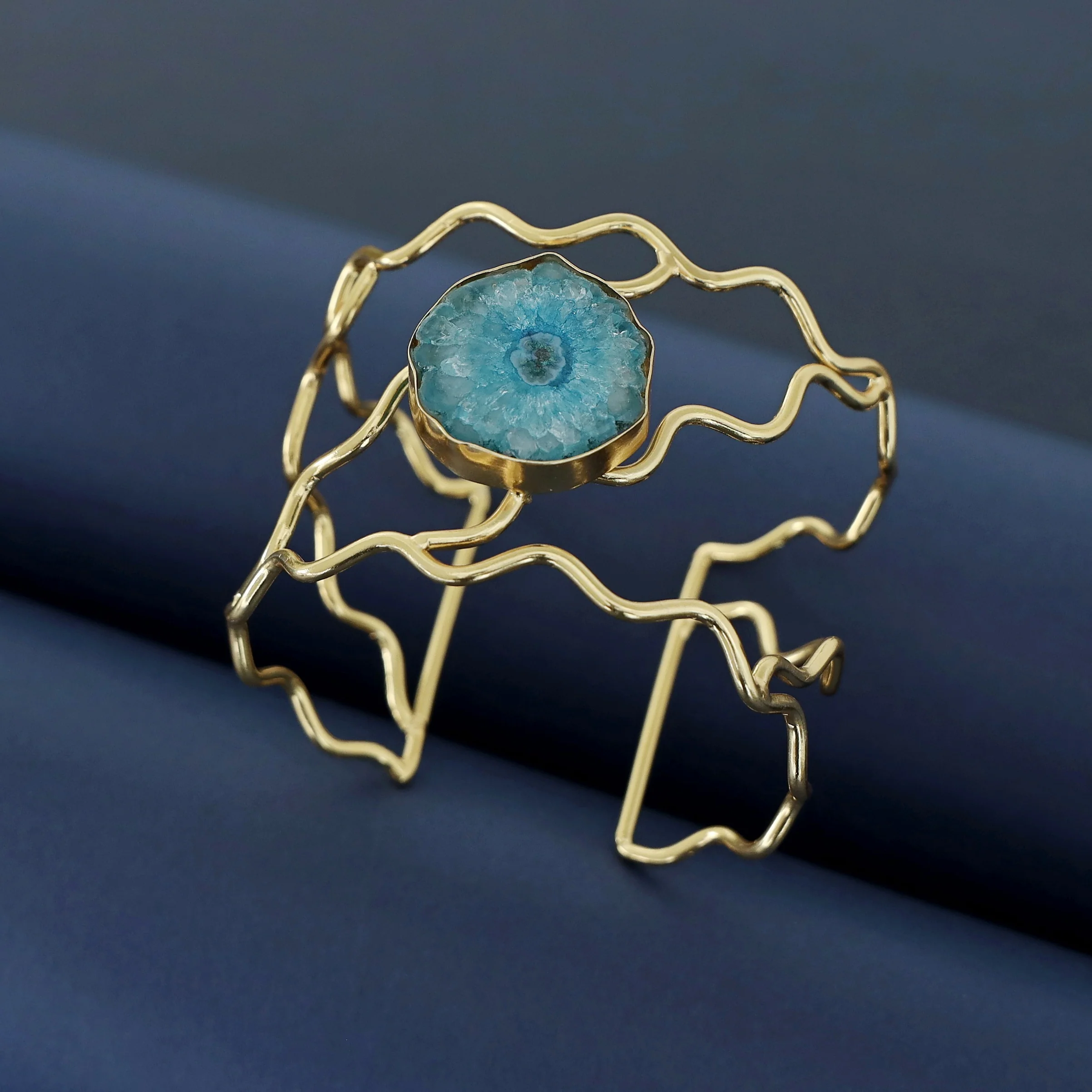 Golden Wavy Agate Stone Bangle - Image 11