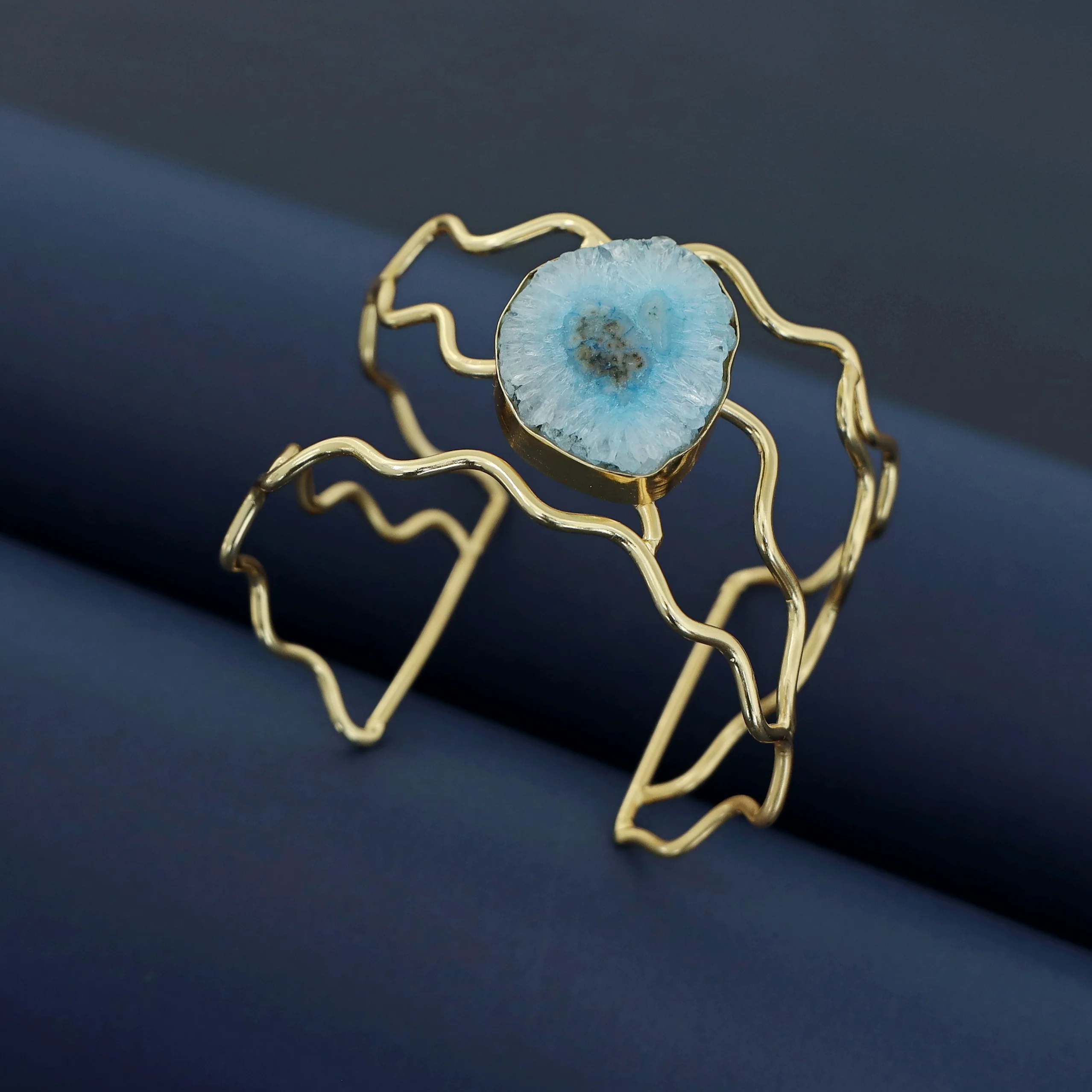 Golden Wavy Agate Stone Bangle - Image 18