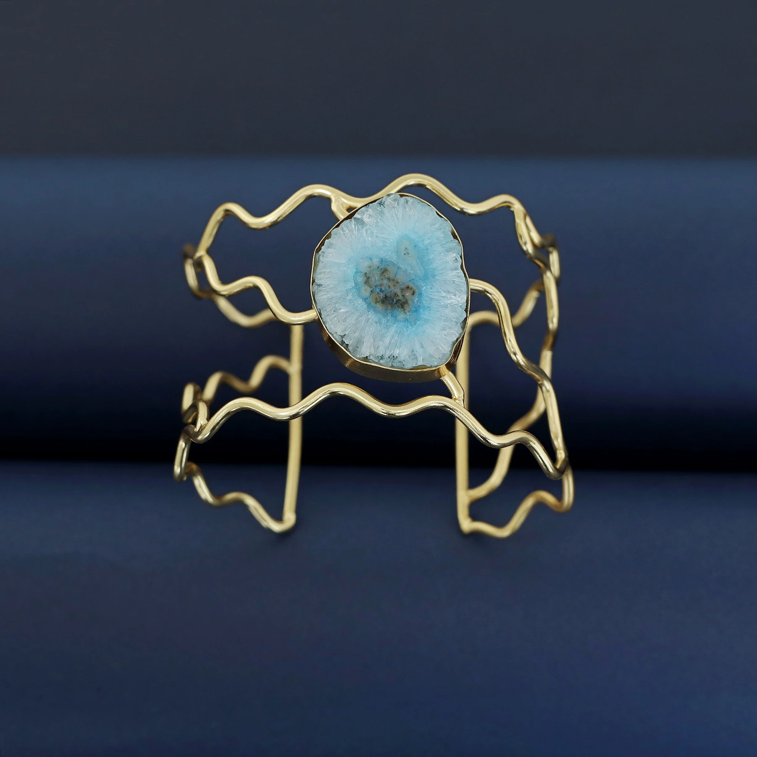 Golden Wavy Agate Stone Bangle - Image 19