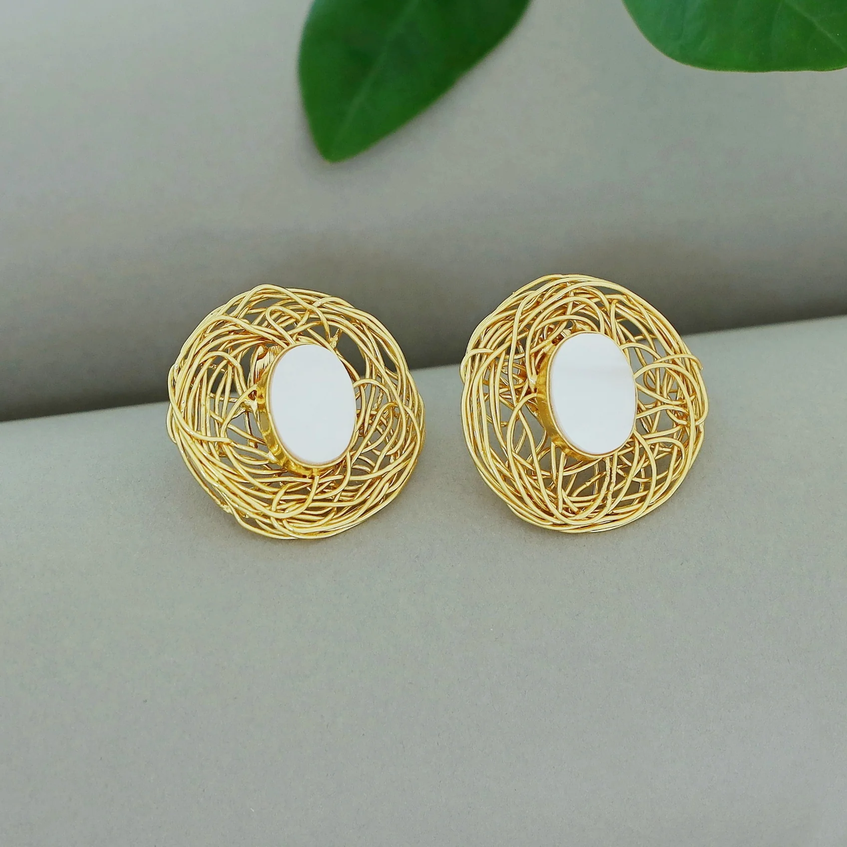 Golden Wired Oval Glossy Stone Earring - Image 7