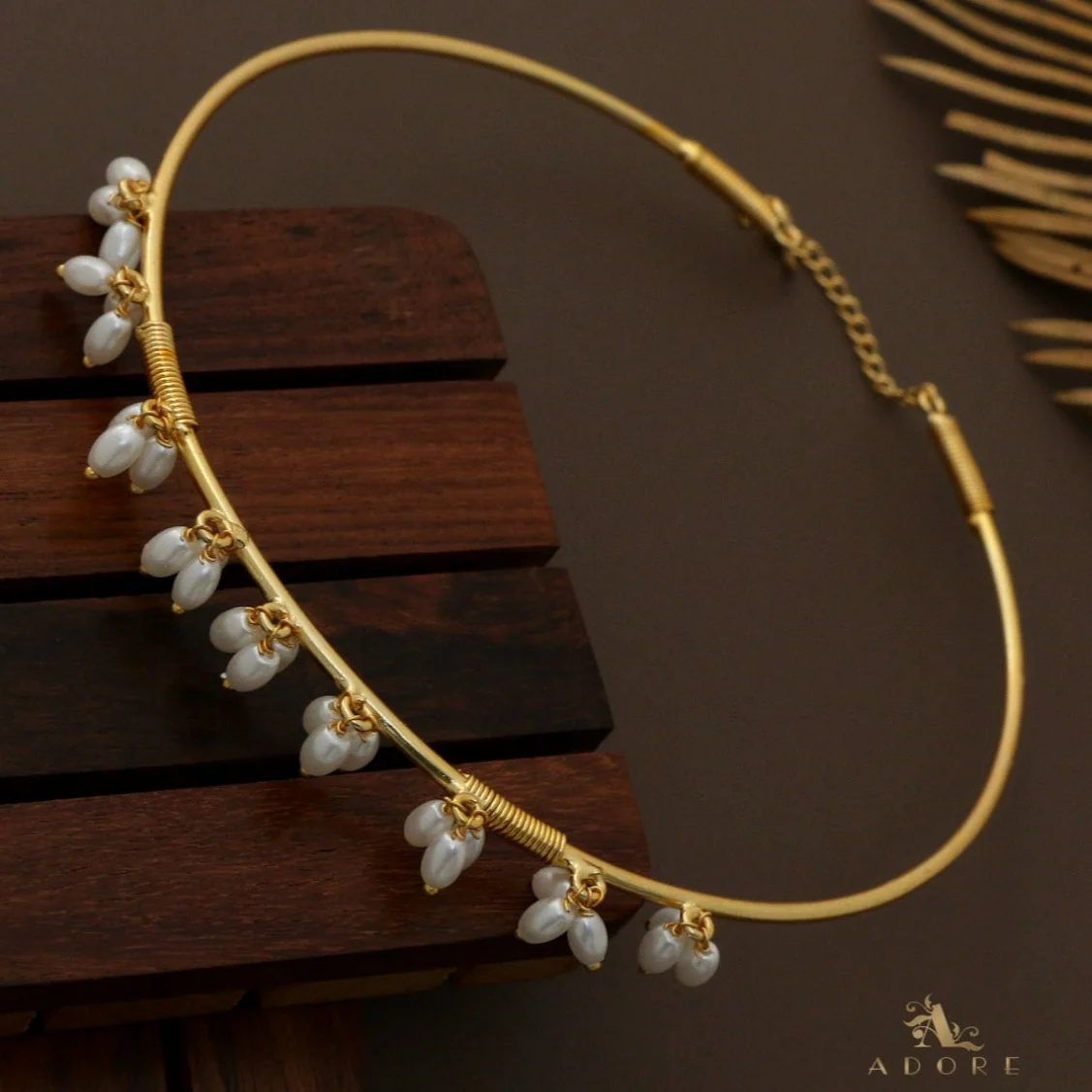 Grape Pearl Golden Neck Cuff - Image 2
