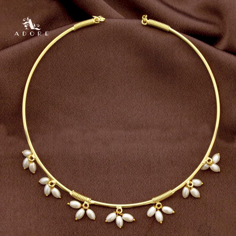 Grape Pearl Golden Neck Cuff - Image 5