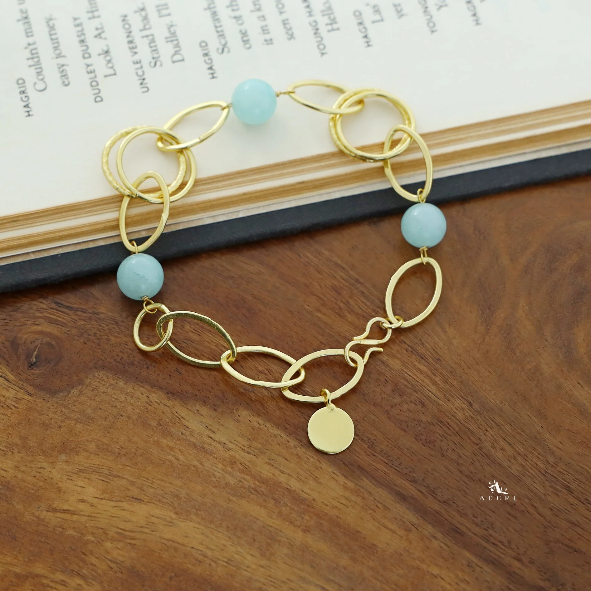 Greta Oval Circle Bracelet - Image 6