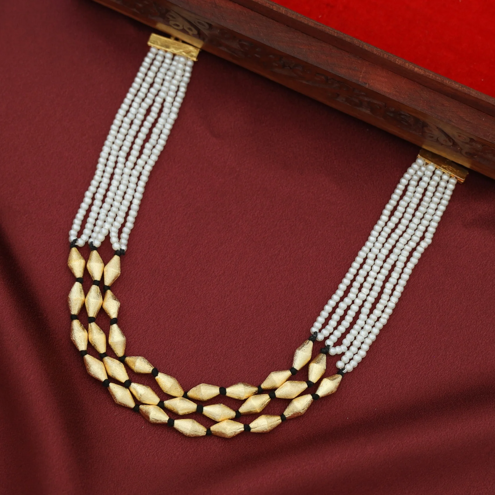 Haadiyaa 3 Layer Pearl Neckpiece - Image 3