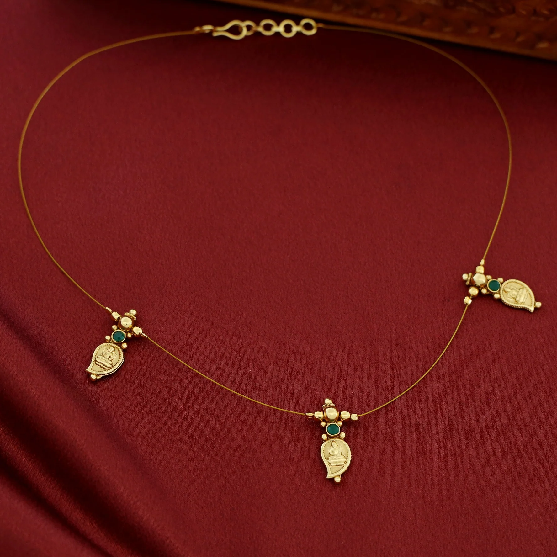 Haasinidevi Tri Mango Kaashi String Neckpiece - Image 3