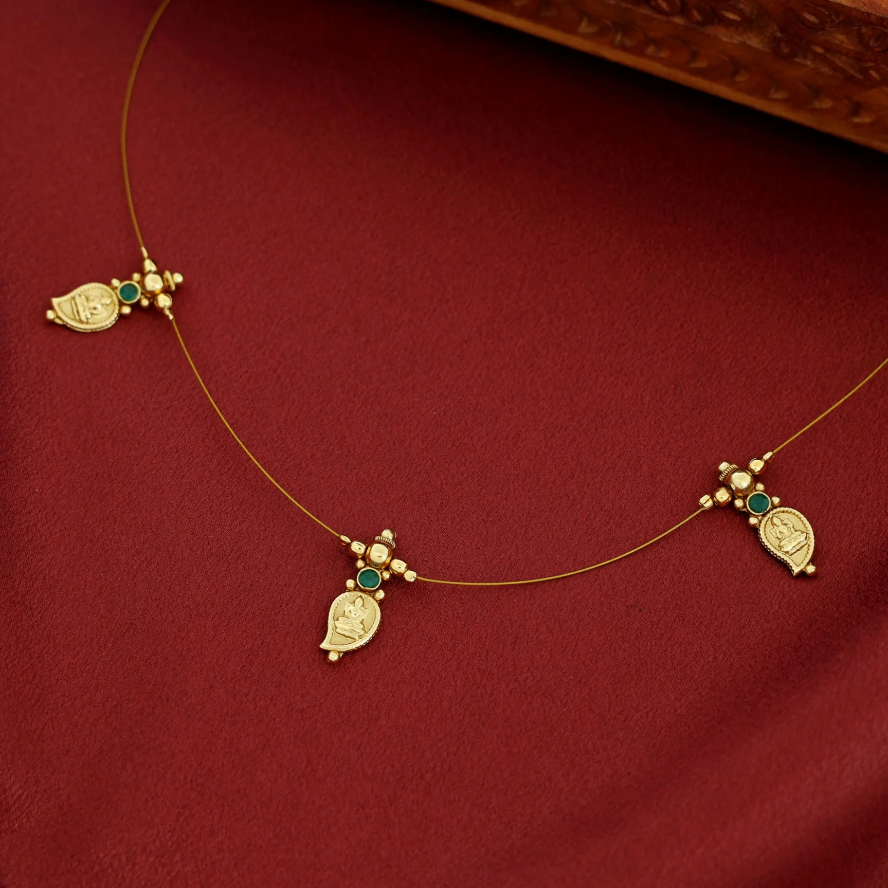 Haasinidevi Tri Mango Kaashi String Neckpiece - Image 5