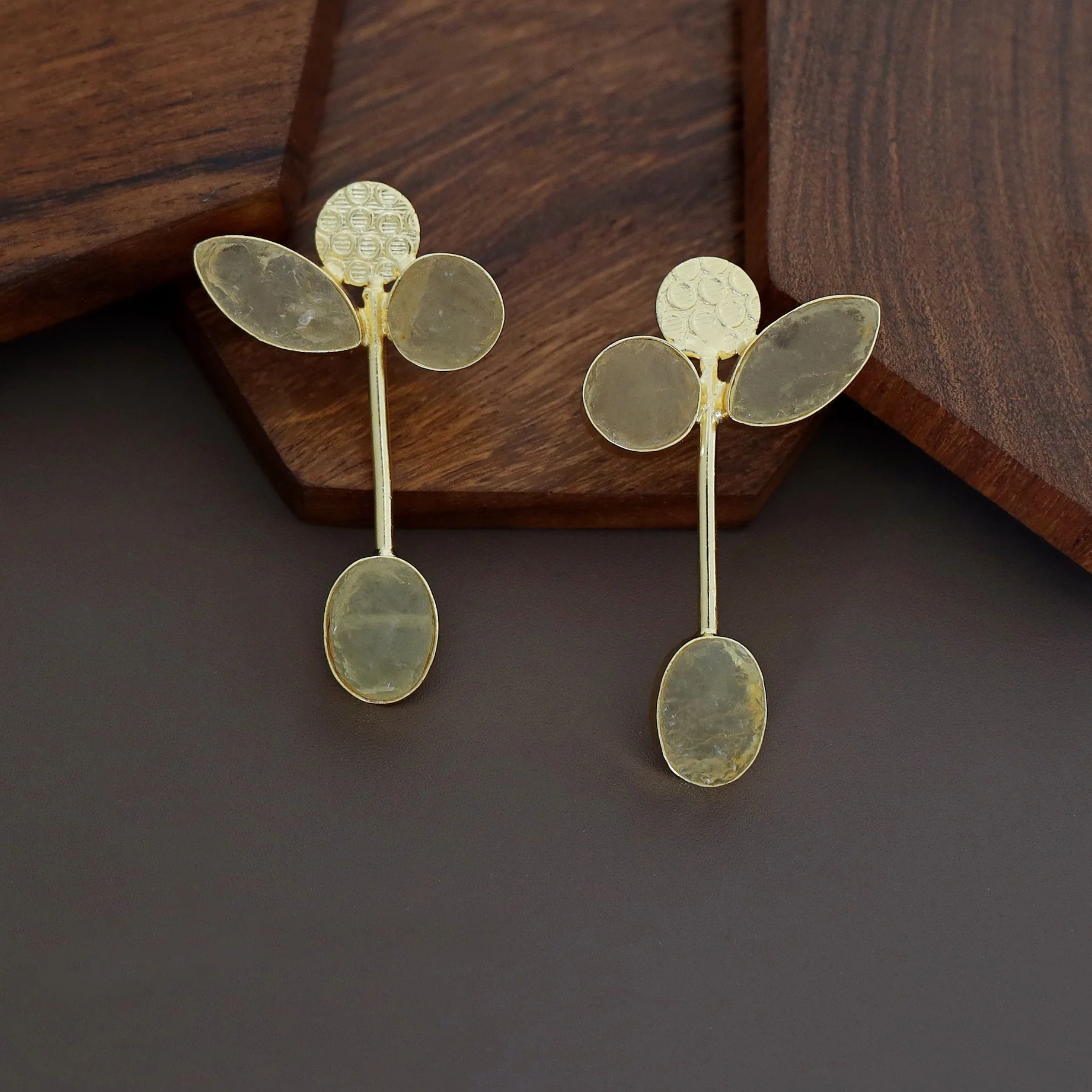 Hadassah Golden Hammered Raw Stone Earring - Image 3