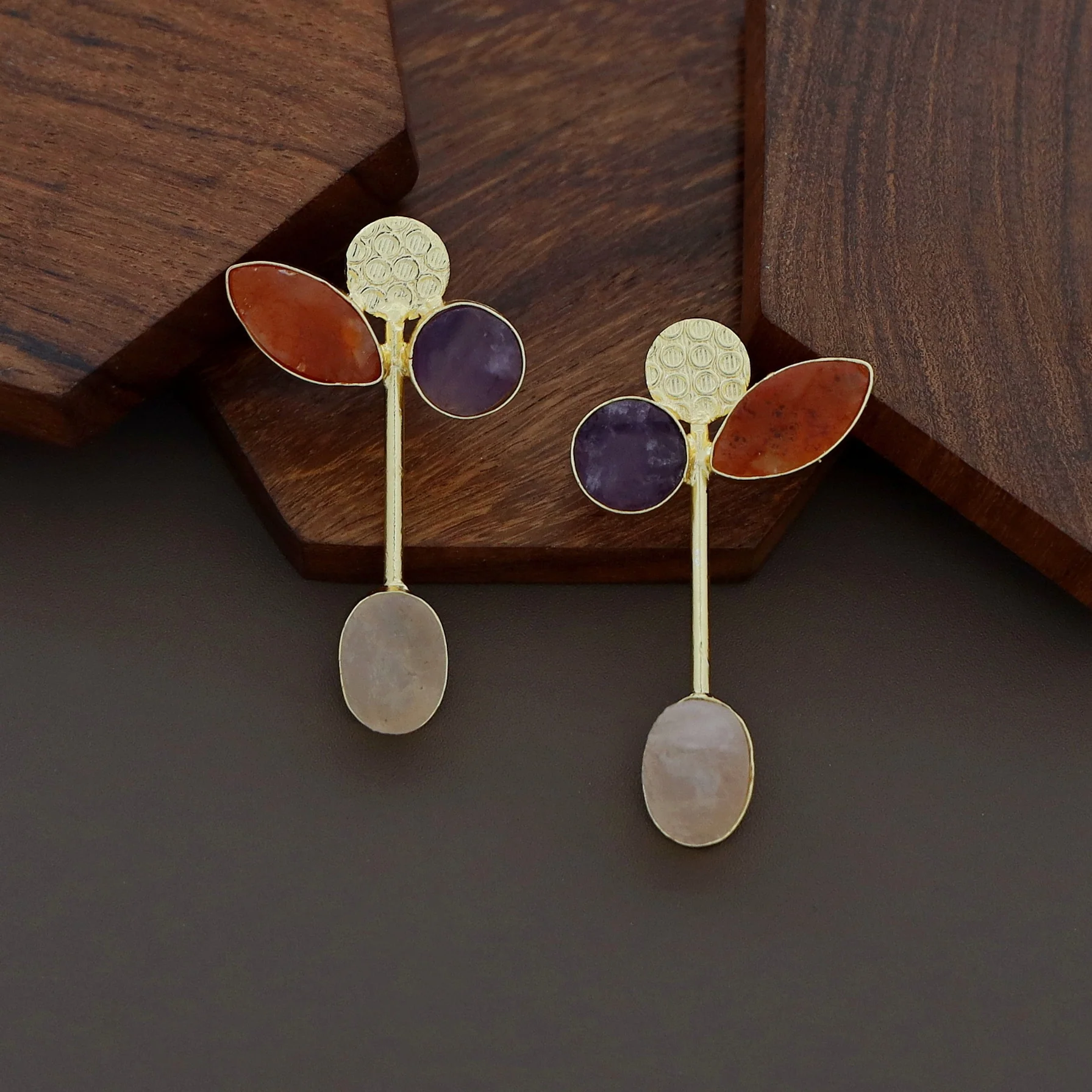 Hadassah Golden Hammered Raw Stone Earring - Image 5