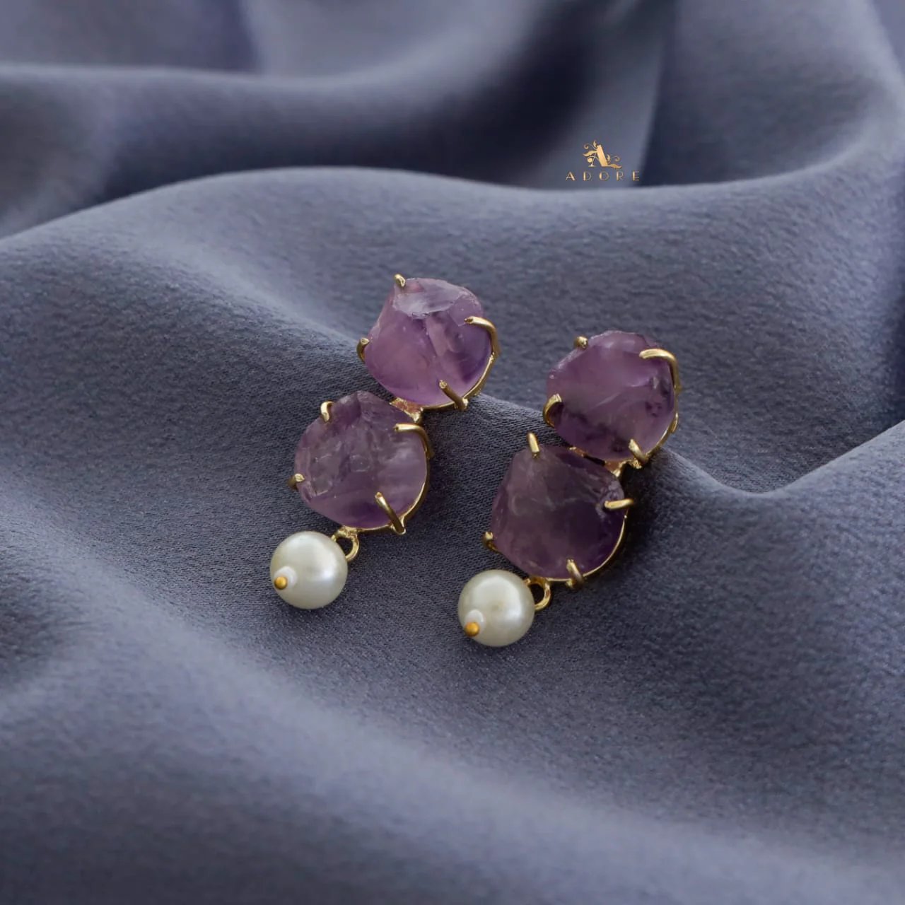 Halle Dual Raw Stone Claw Pearl Earring - Image 10