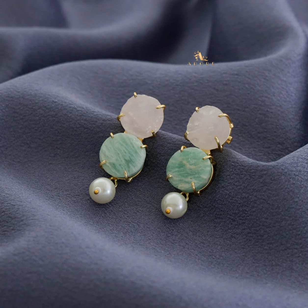 Halle Dual Raw Stone Claw Pearl Earring - Image 14
