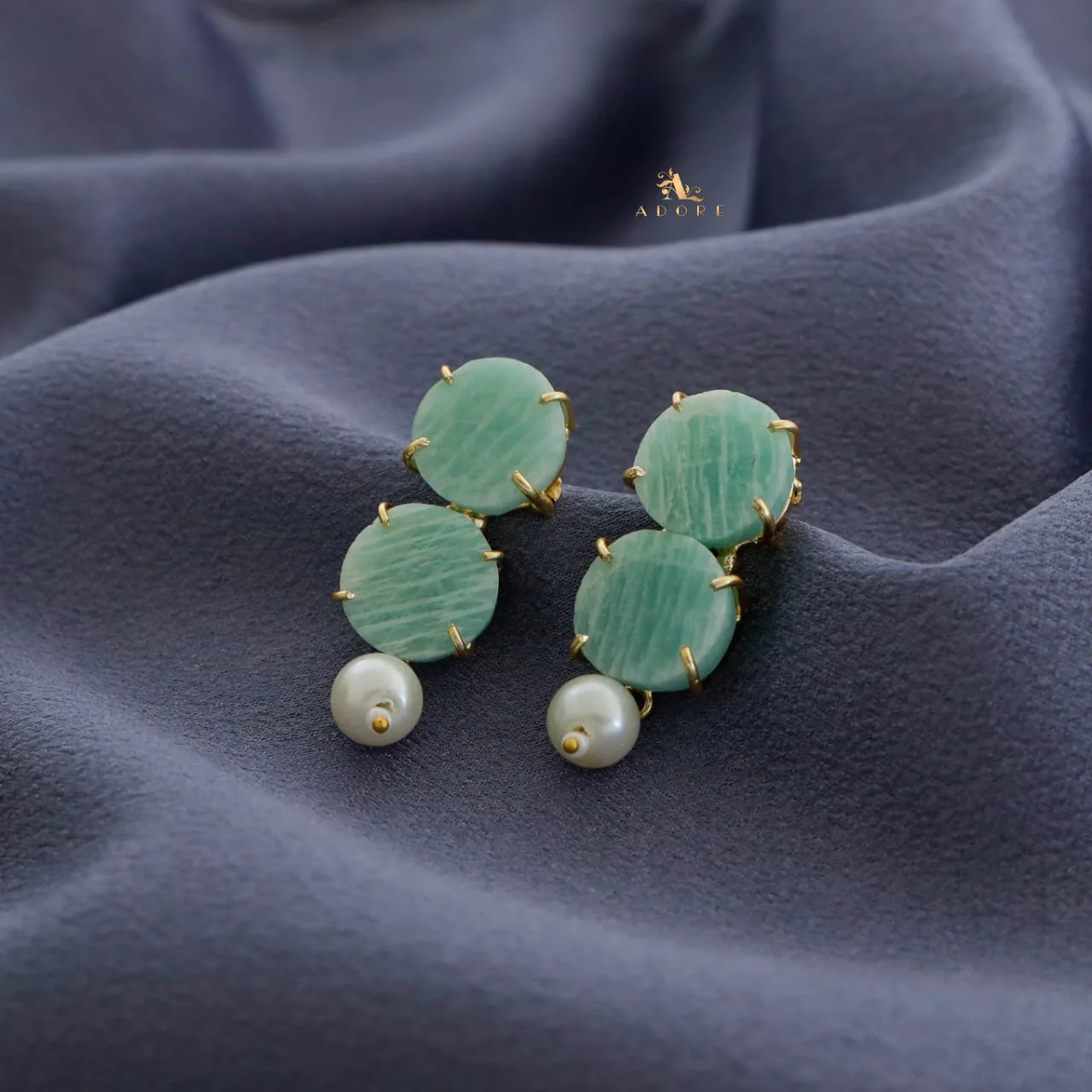Halle Dual Raw Stone Claw Pearl Earring - Image 8