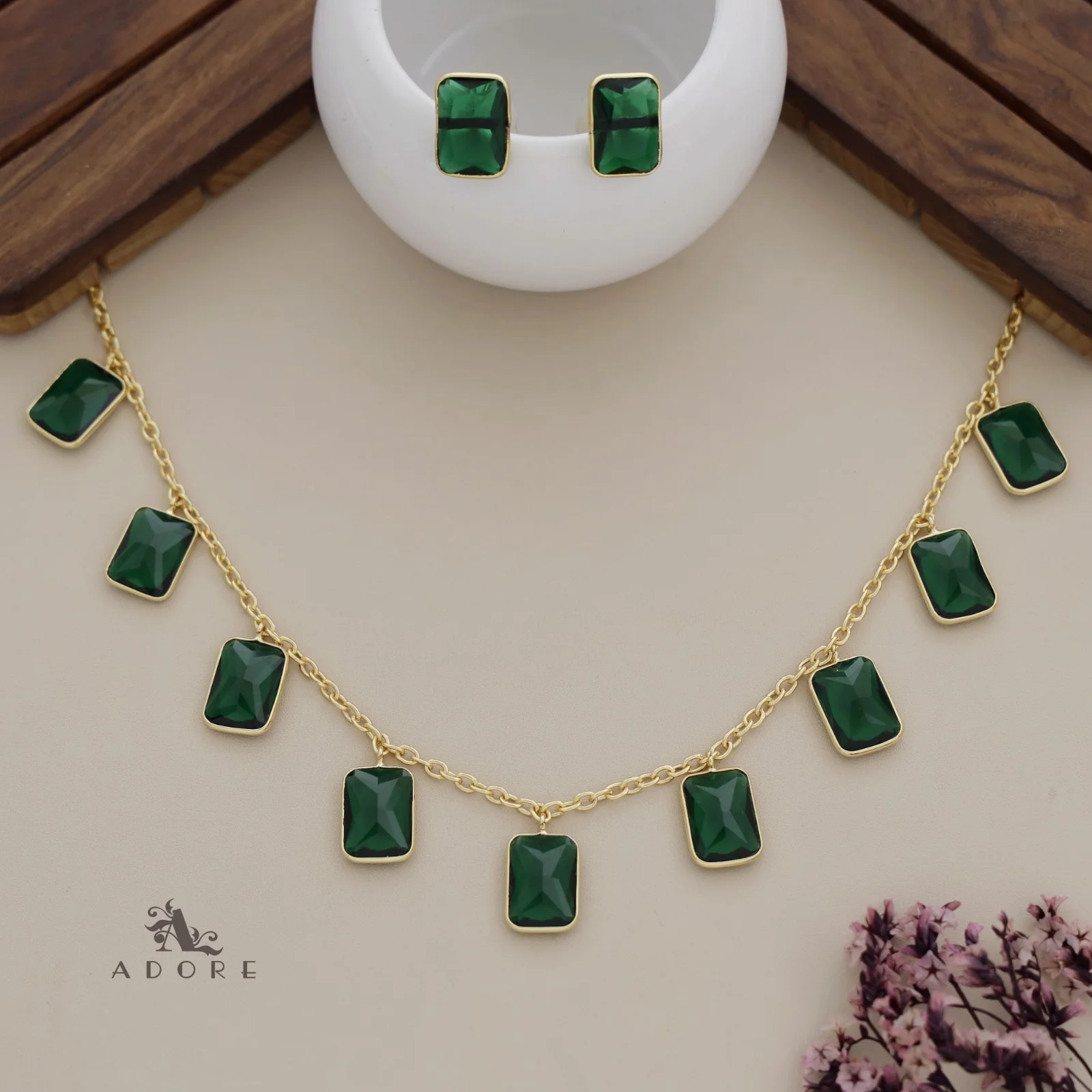 Hanging 9 Stone Rectangle Glossy Neckpiece With Stud - Image 7