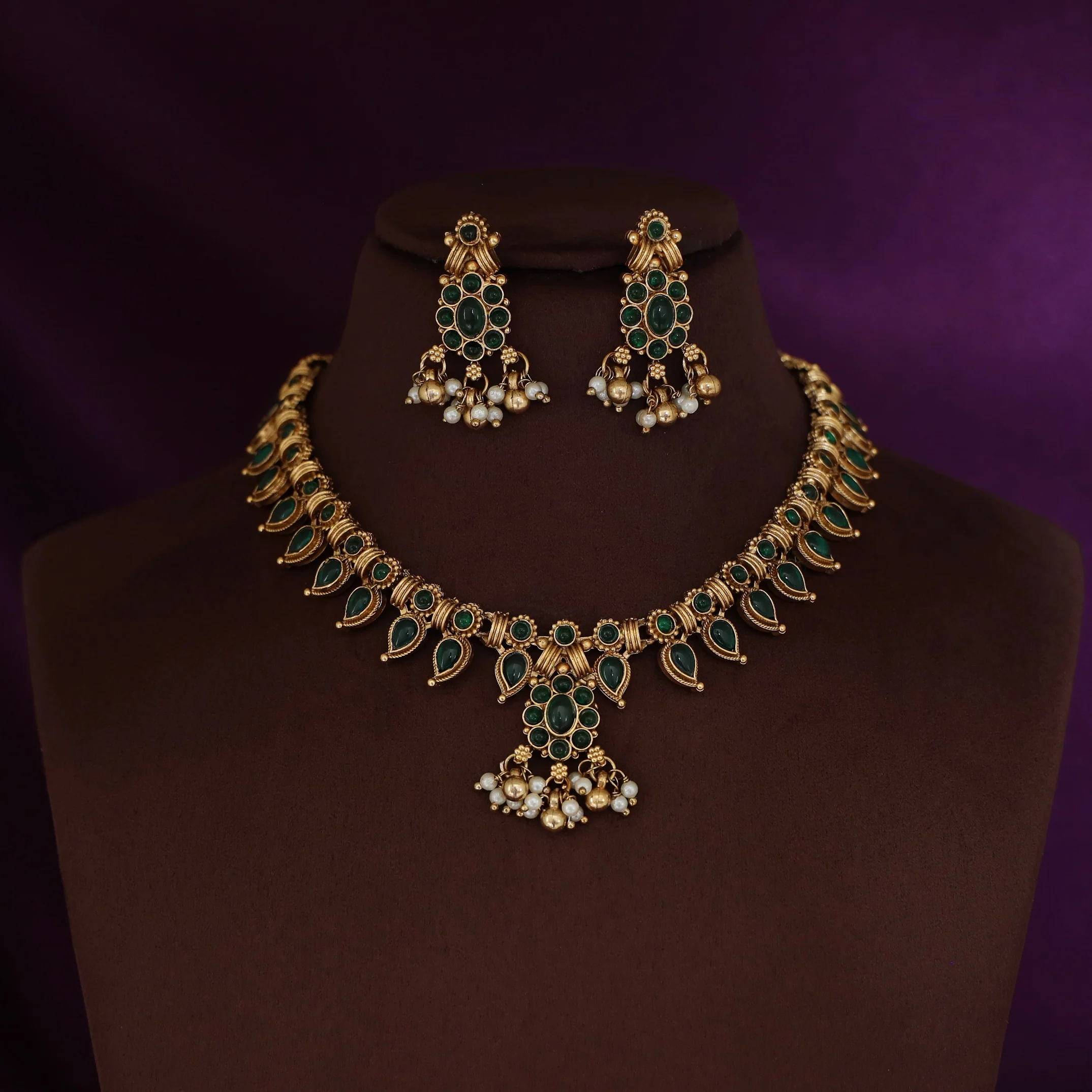 Hansitha Golden ball + Pearl Flower Neckpiece with Earring - Image 3