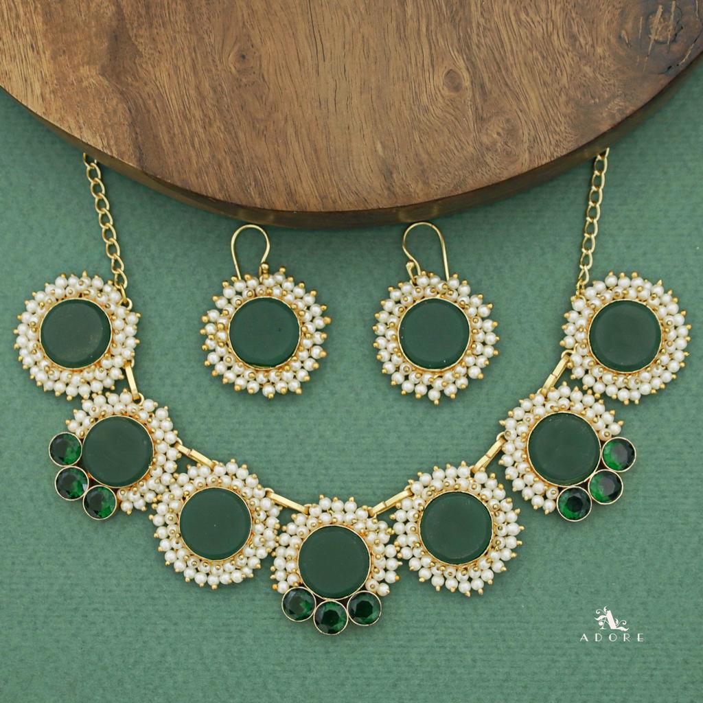 Harsha Raw Stone  Full Cluster Pearl Short Neckpiece With Drop - Image 4