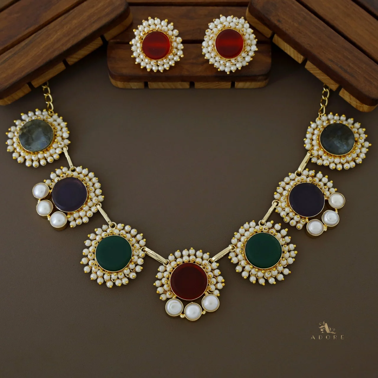 Harsha Raw Stone Full Cluster Pearl Short Neckpiece With Earring - Image 2