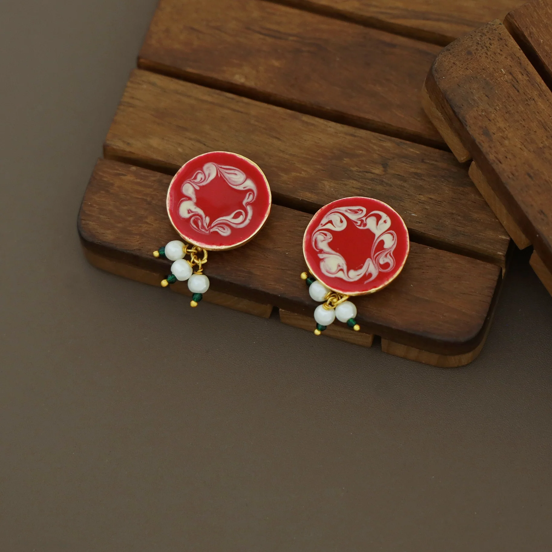 Hasitha Golden Circle Enamel Pearl Earring - Image 3
