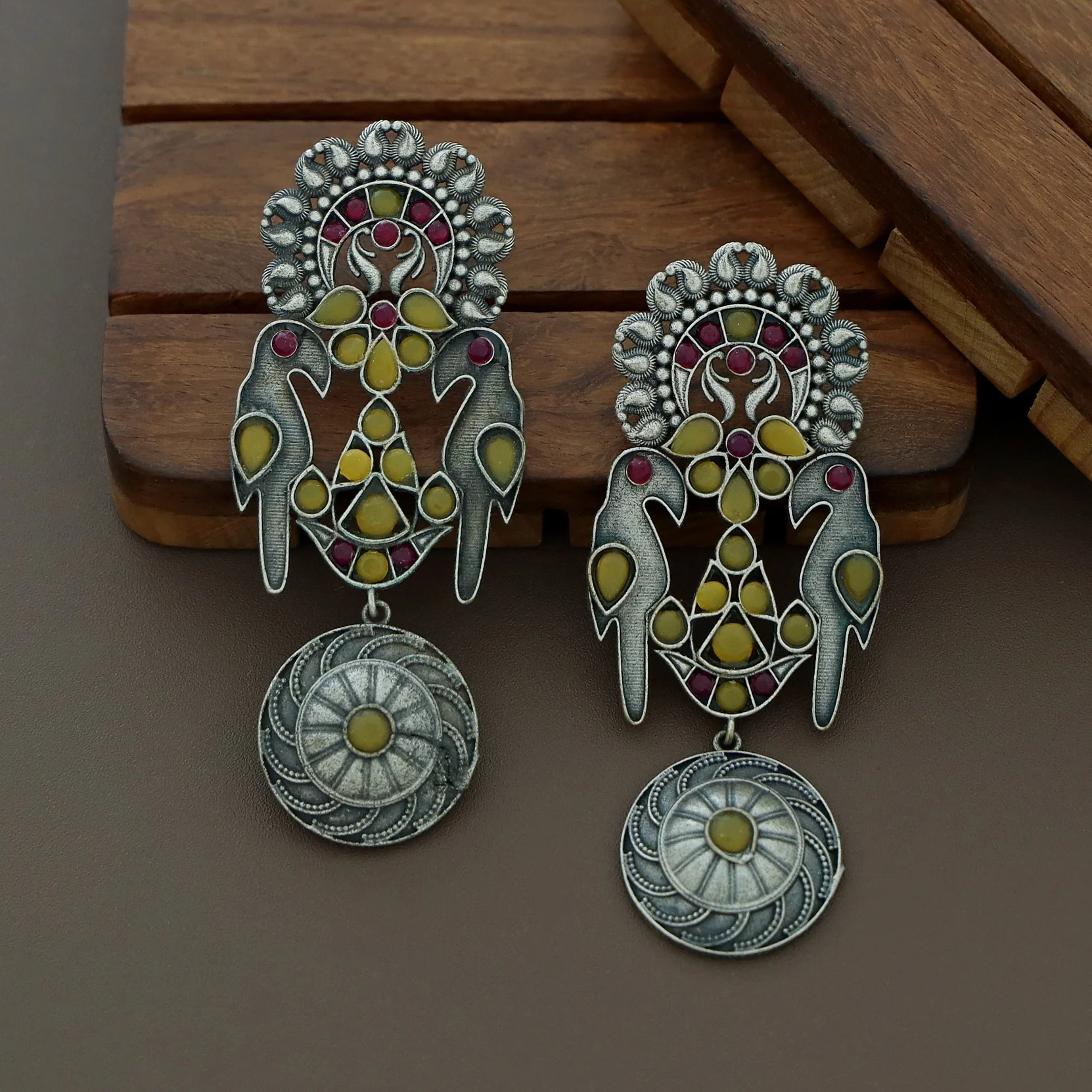 Haza Dual Bird Earring - Image 2