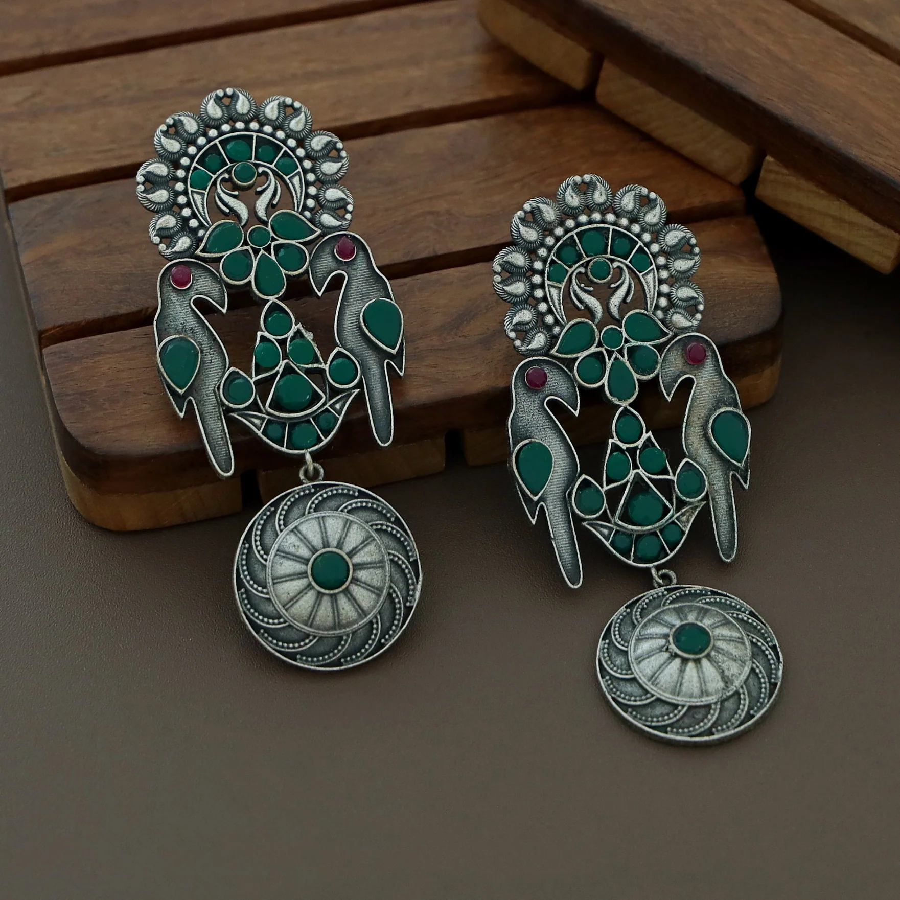 Haza Dual Bird Earring - Image 7